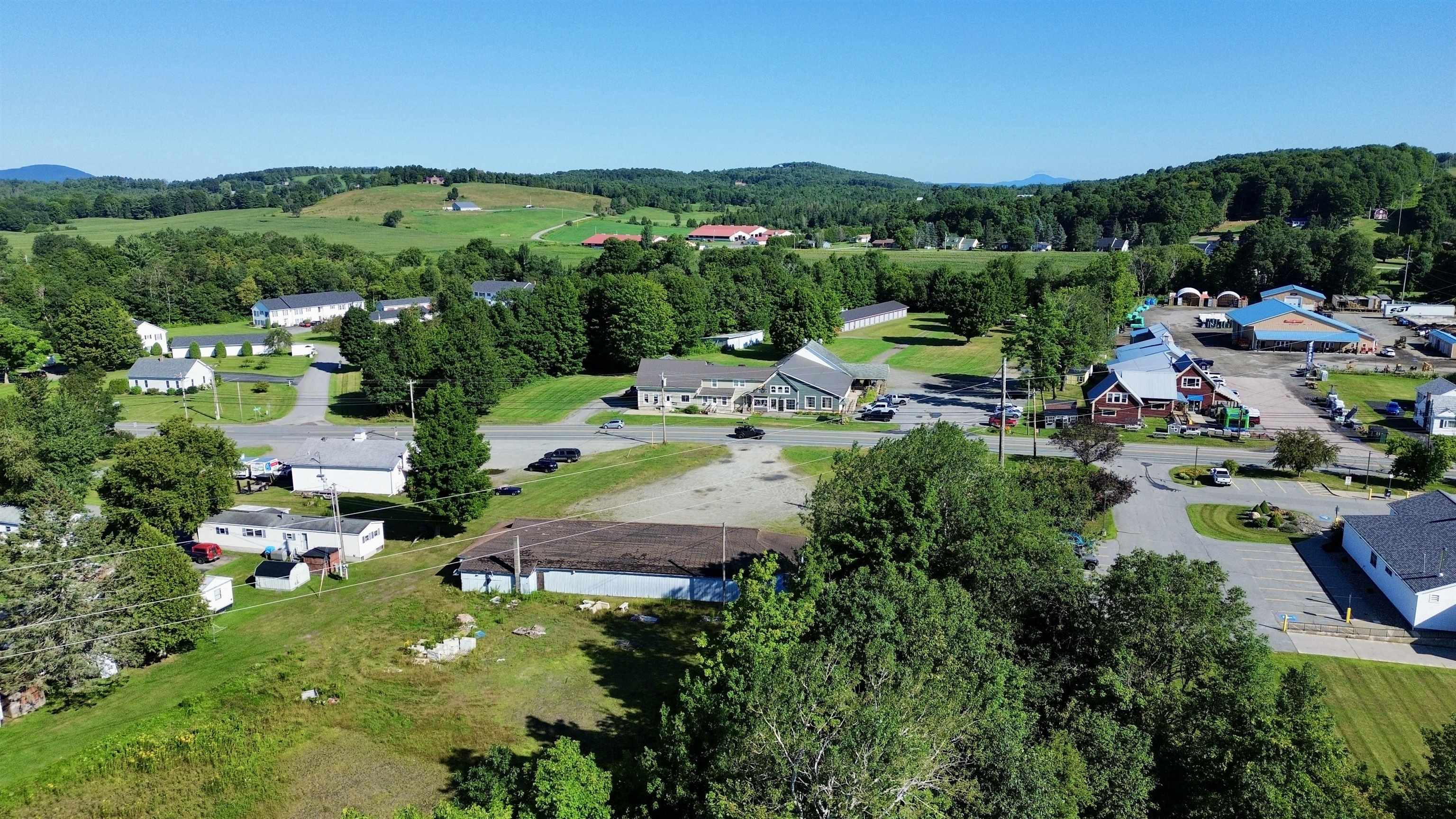 main property photo 23