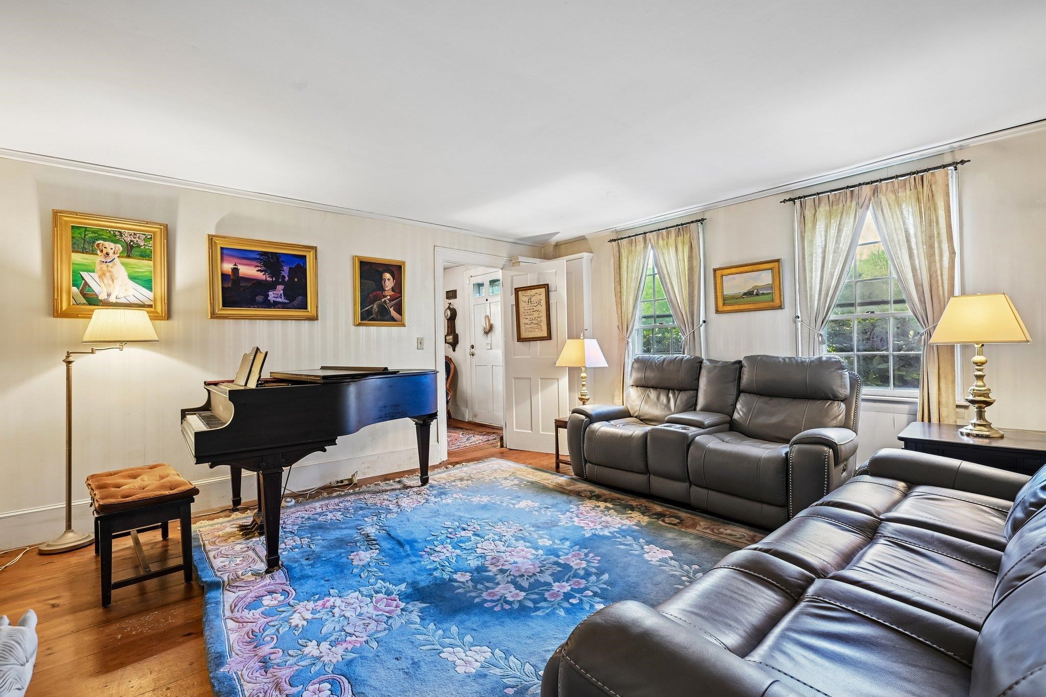 main property photo 8