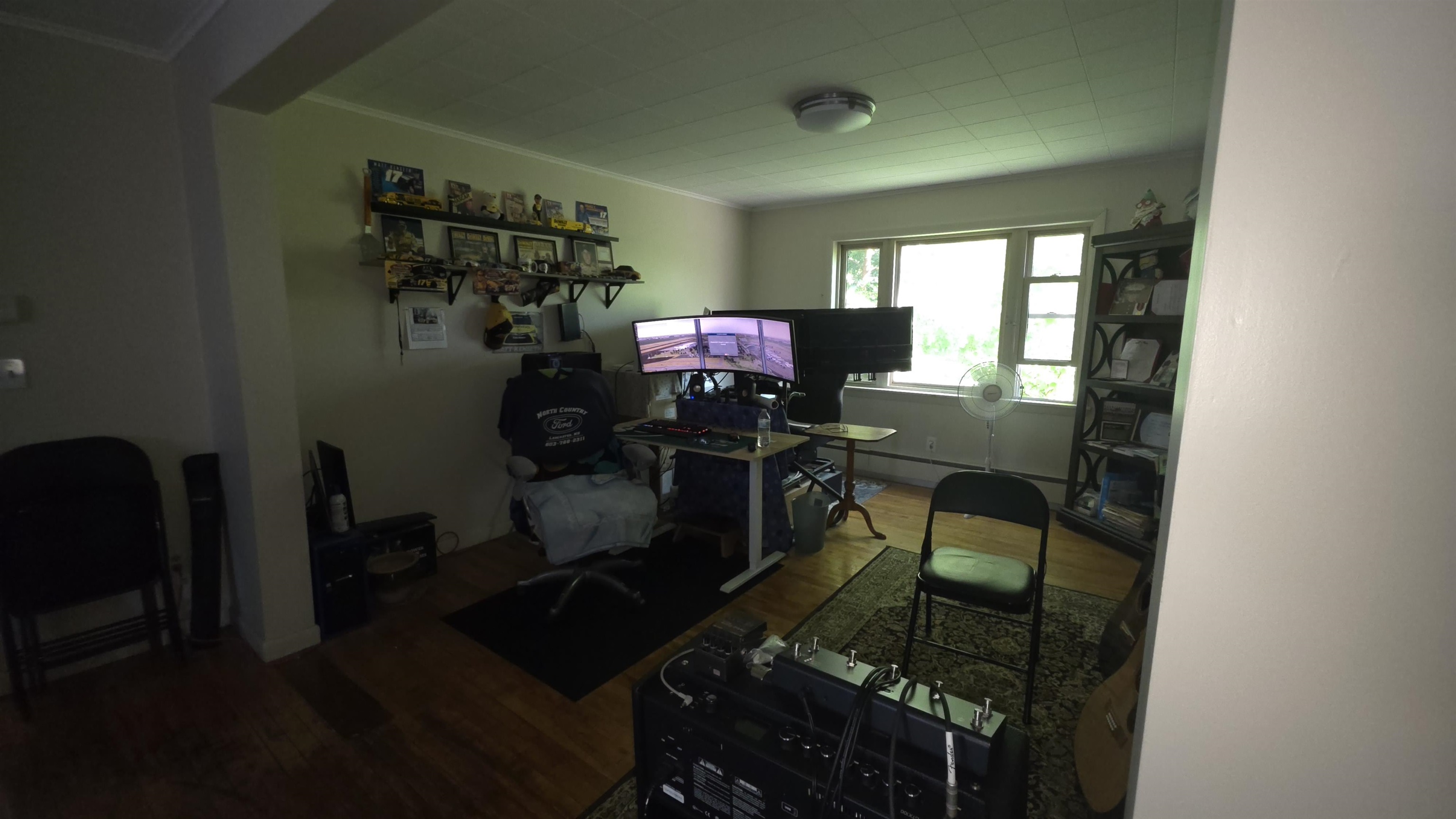 main property photo 11