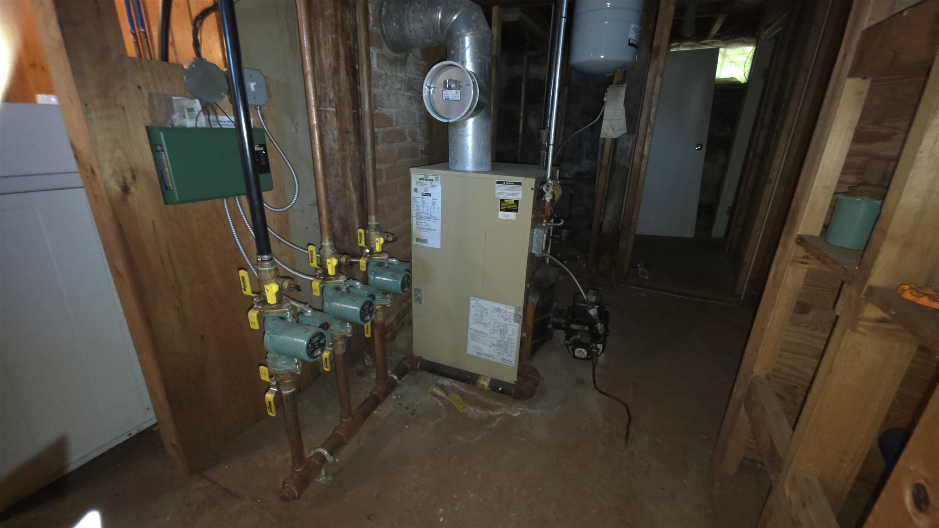 main property photo 26