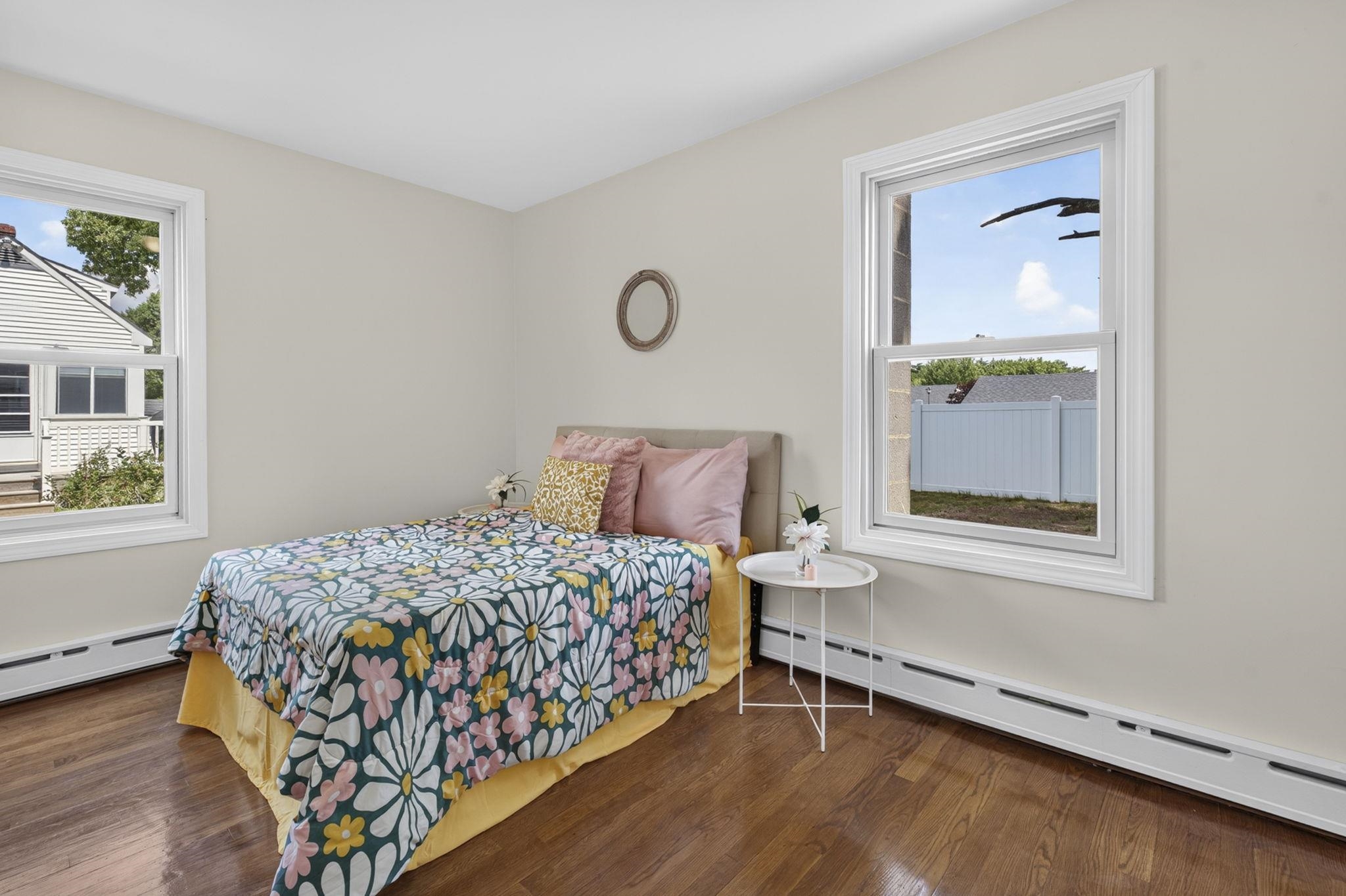 property viewer photo 12