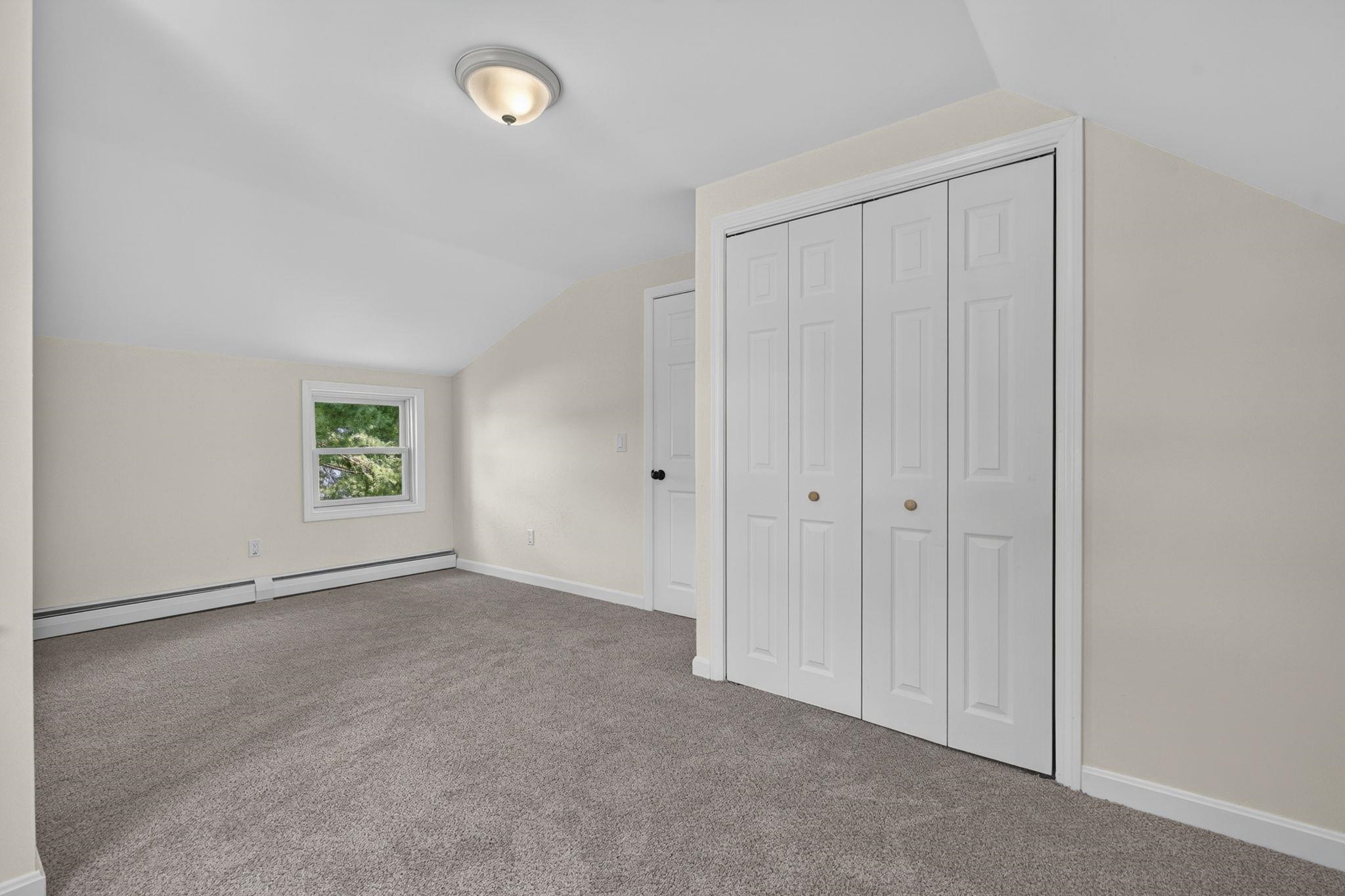 property viewer photo 23