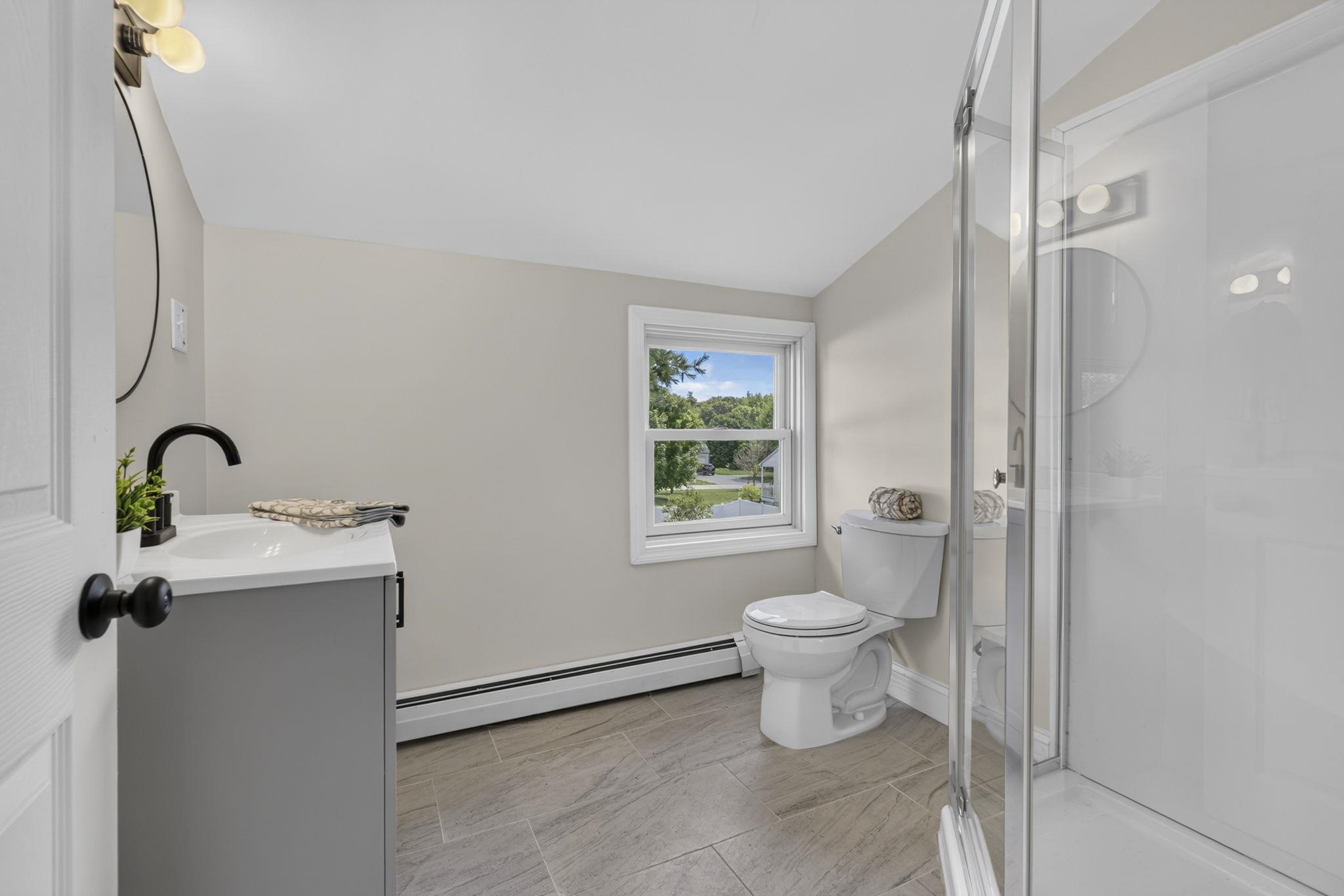property viewer photo 24