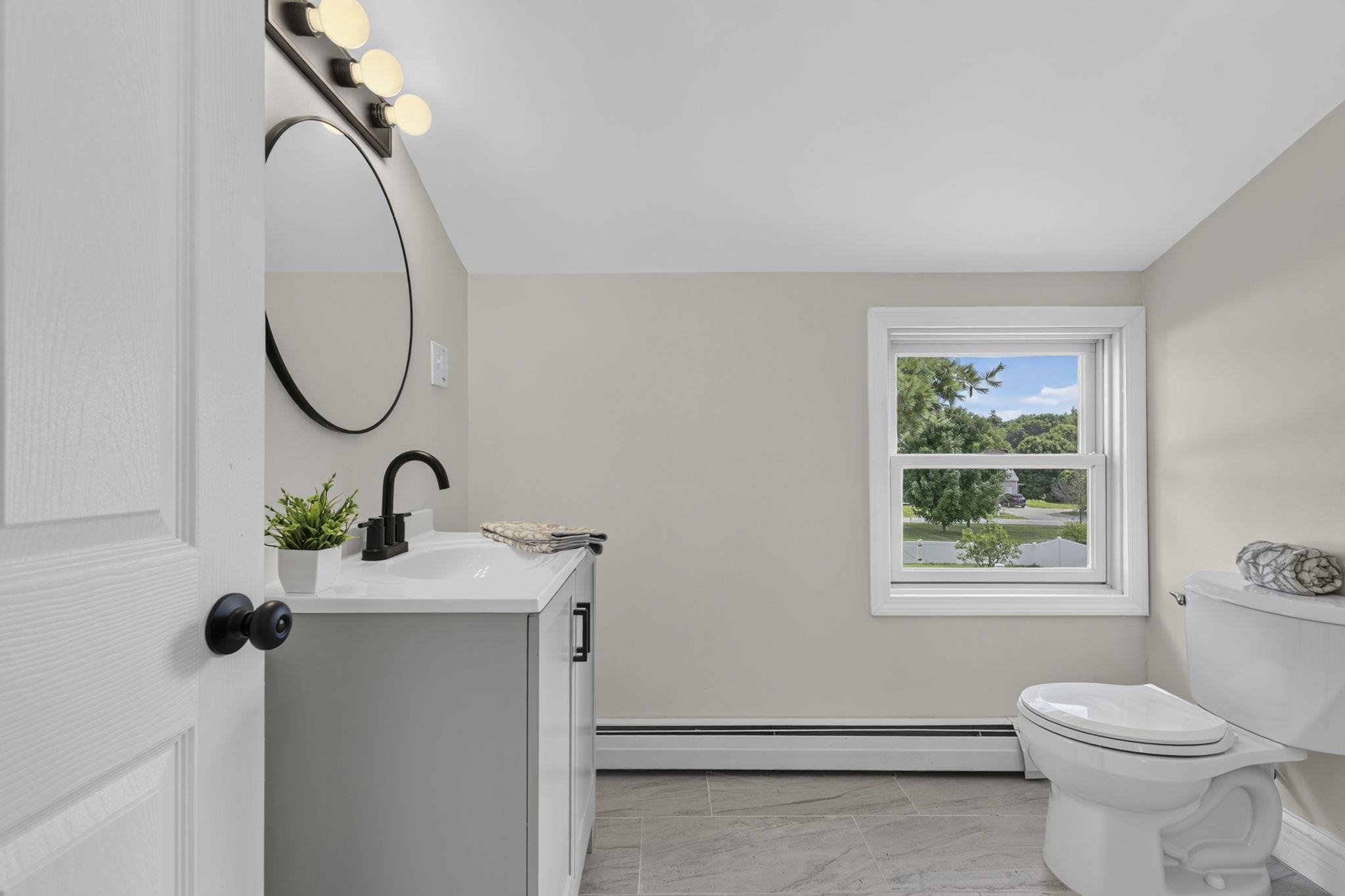 property viewer photo 25