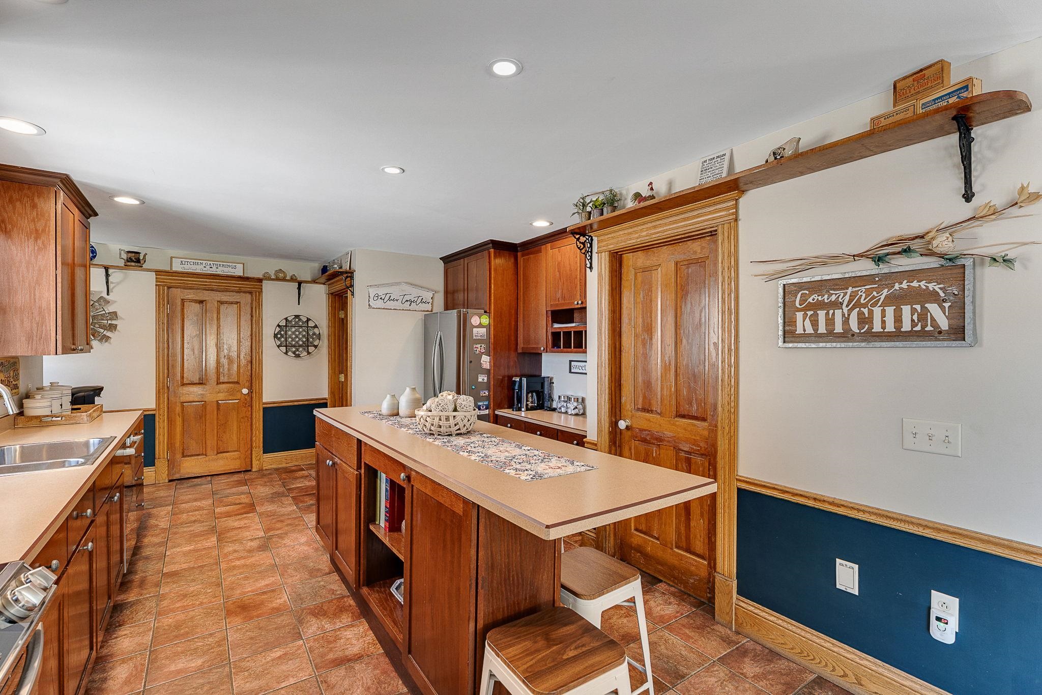 main property photo 21