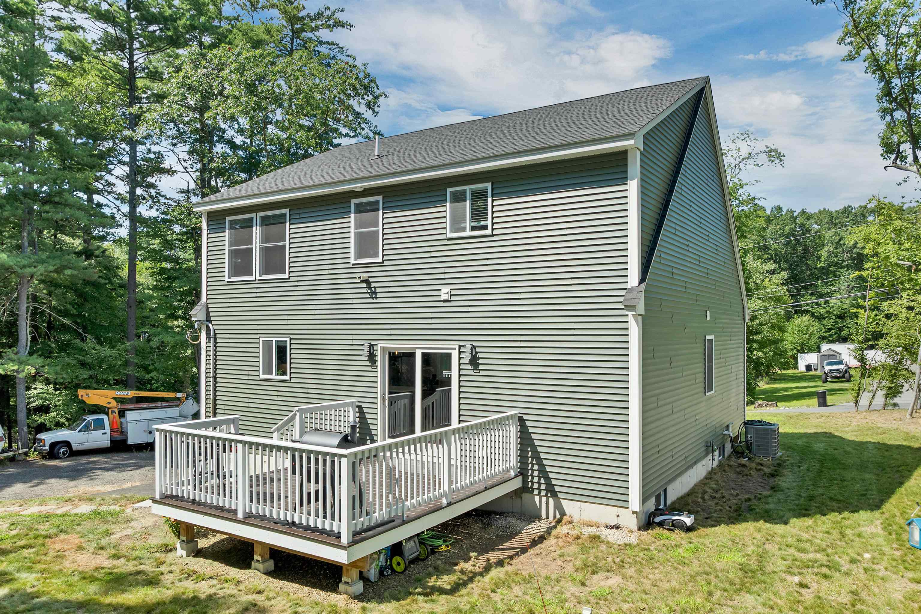 main property photo 39
