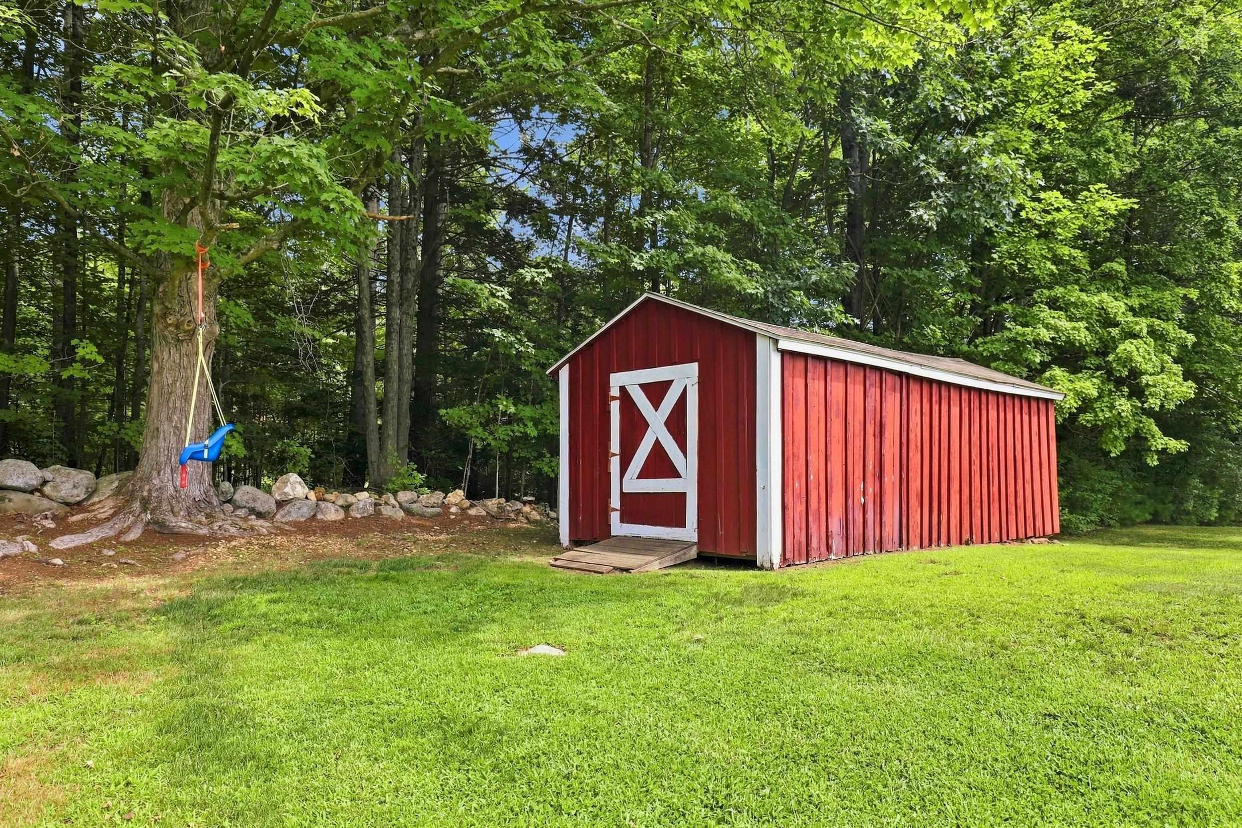 main property photo 45