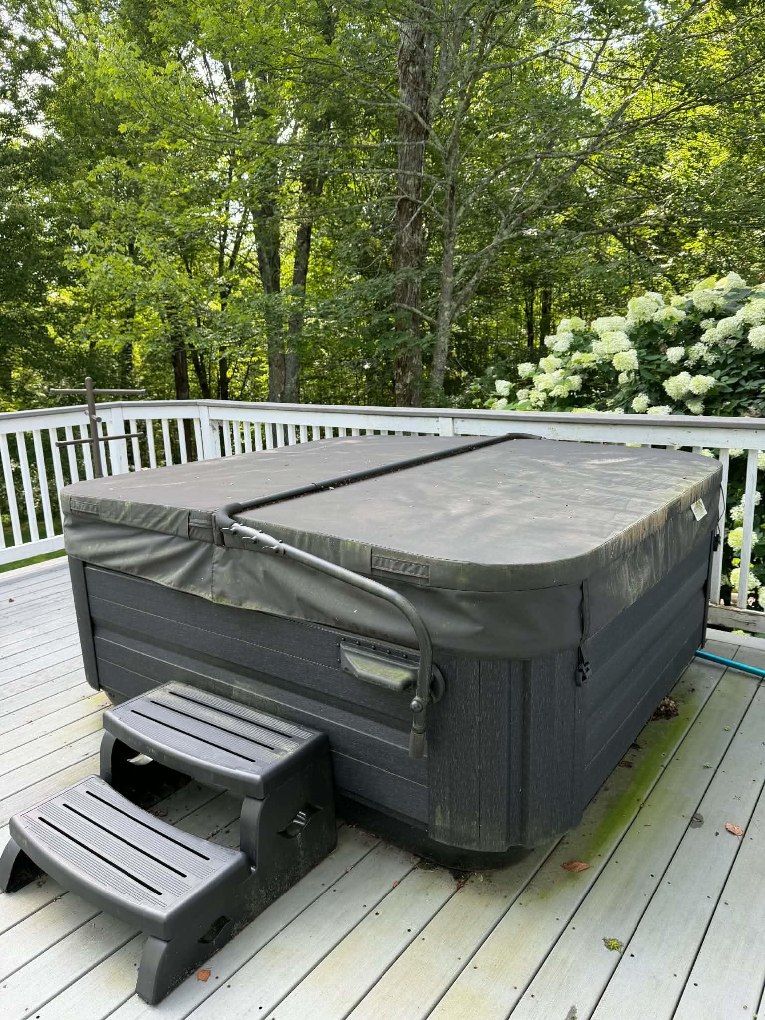 main property photo 12