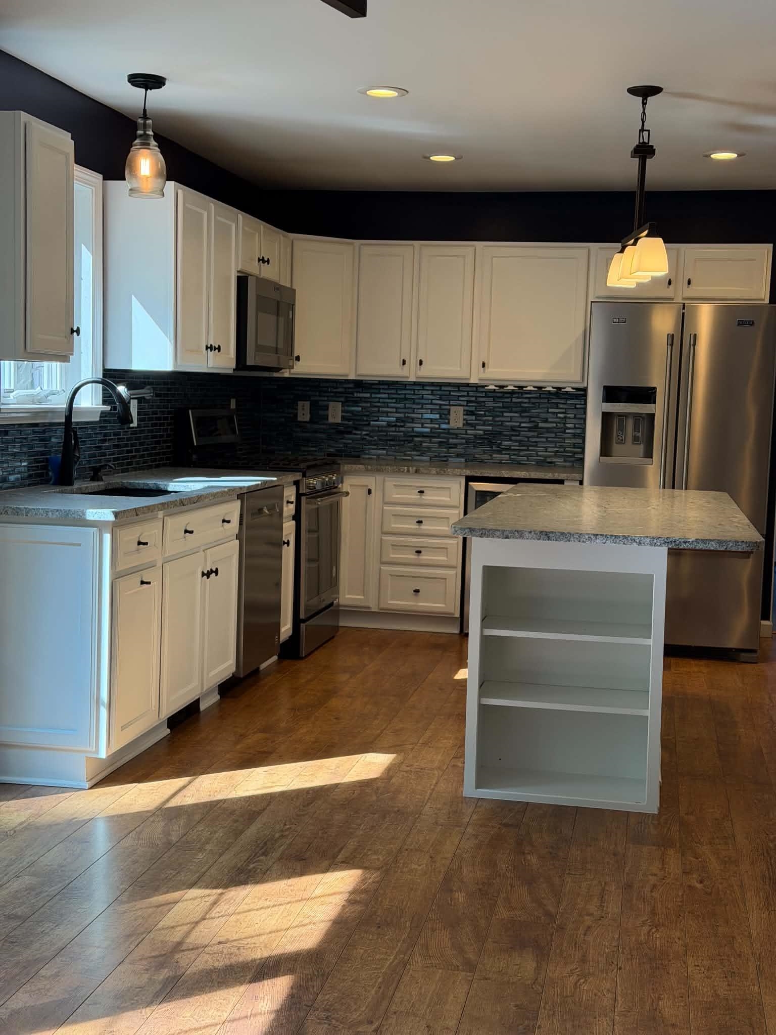 main property photo 23