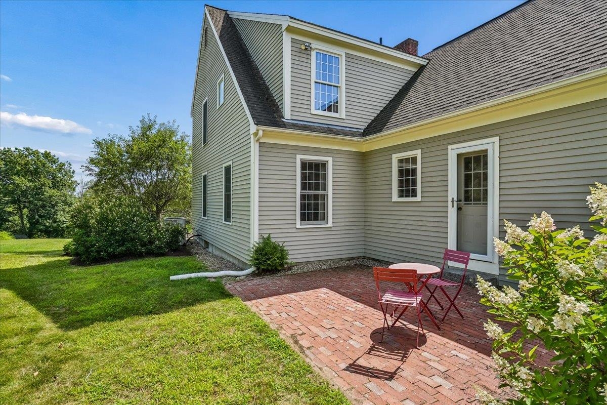 main property photo 49