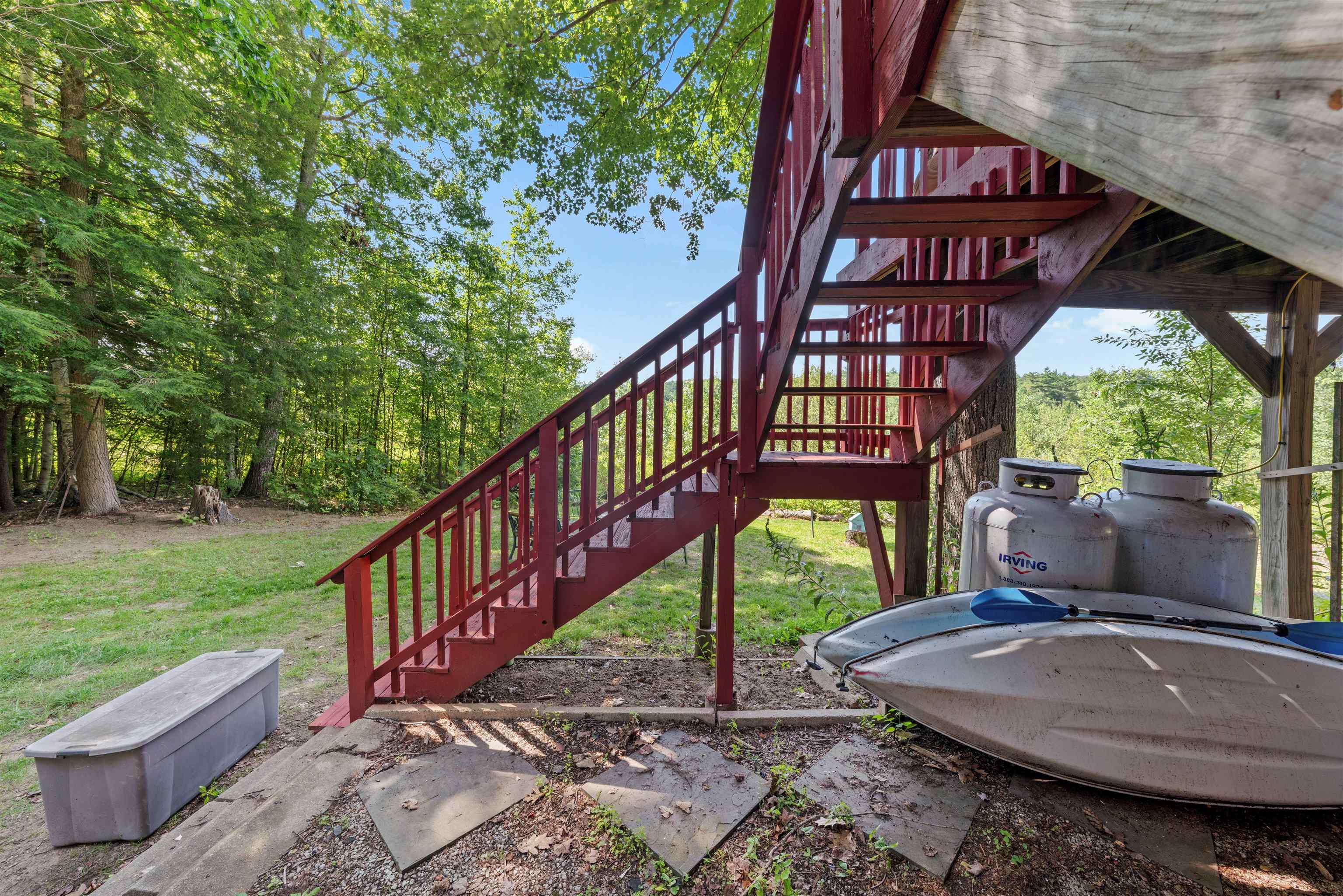 main property photo 30