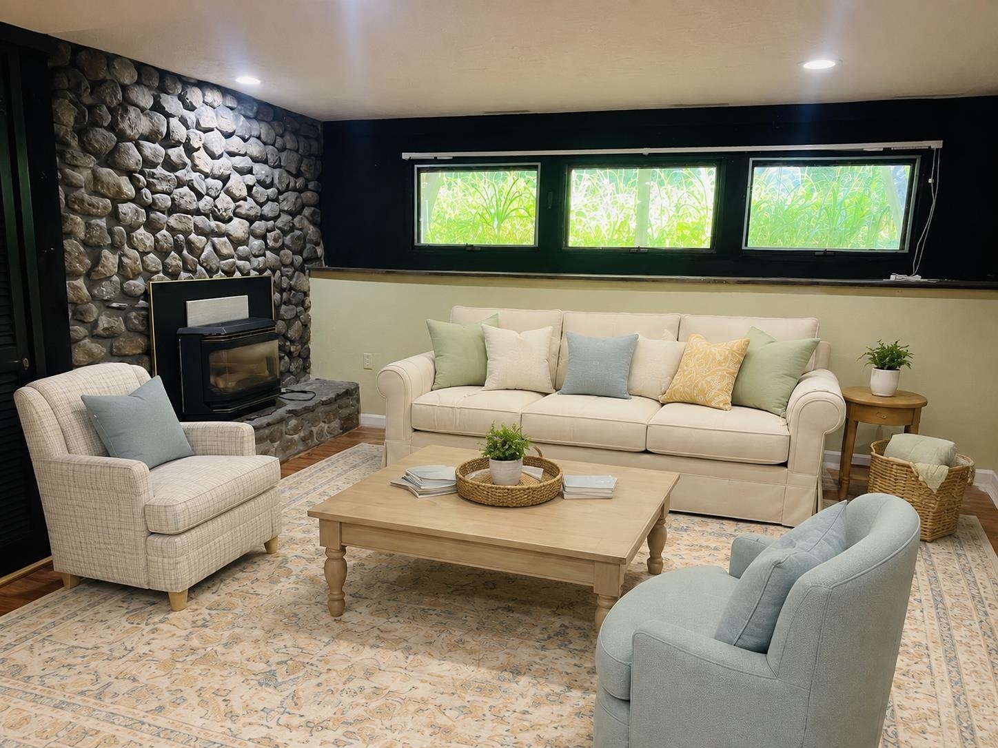 main property photo 29