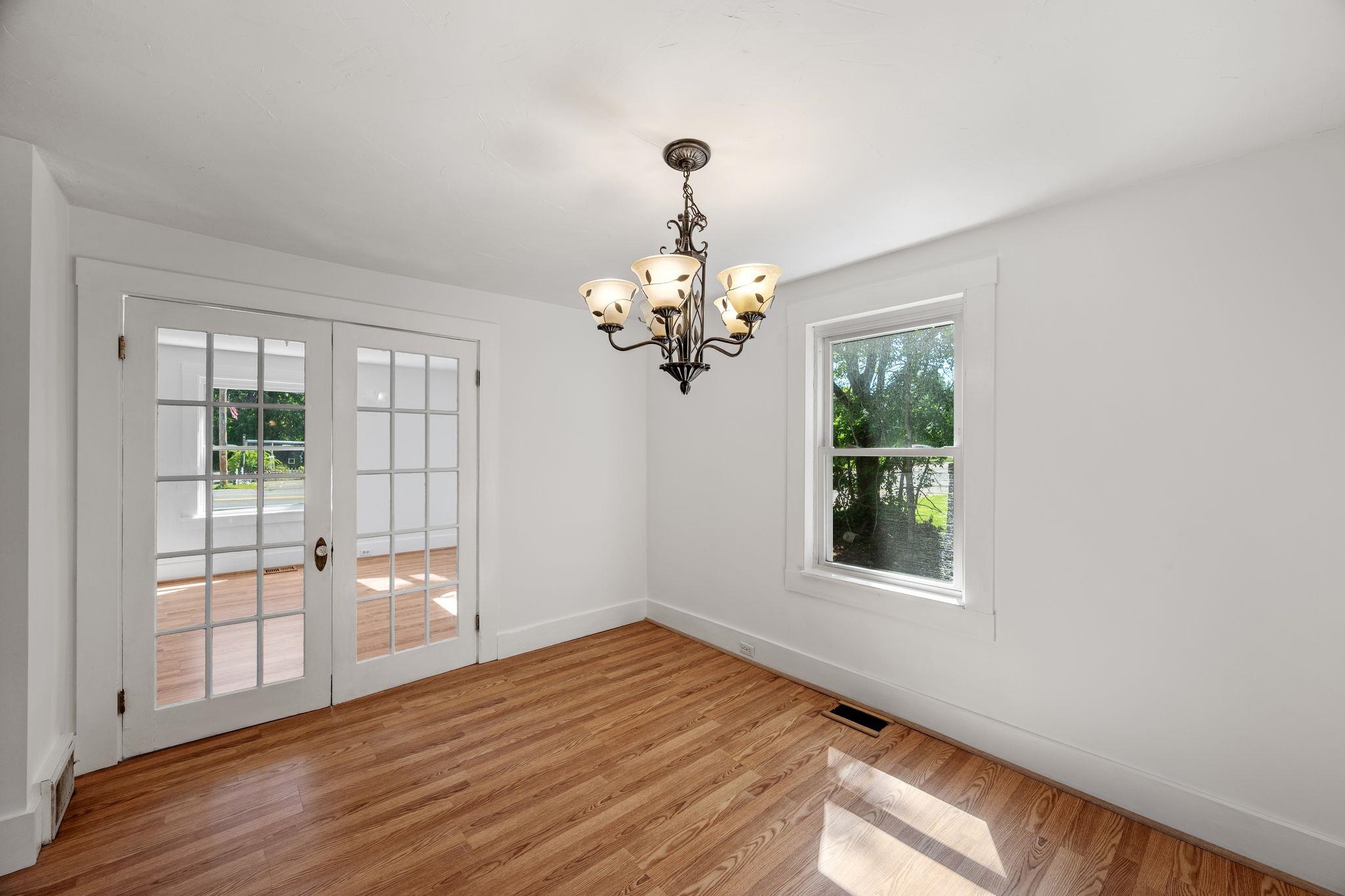 property viewer photo 3