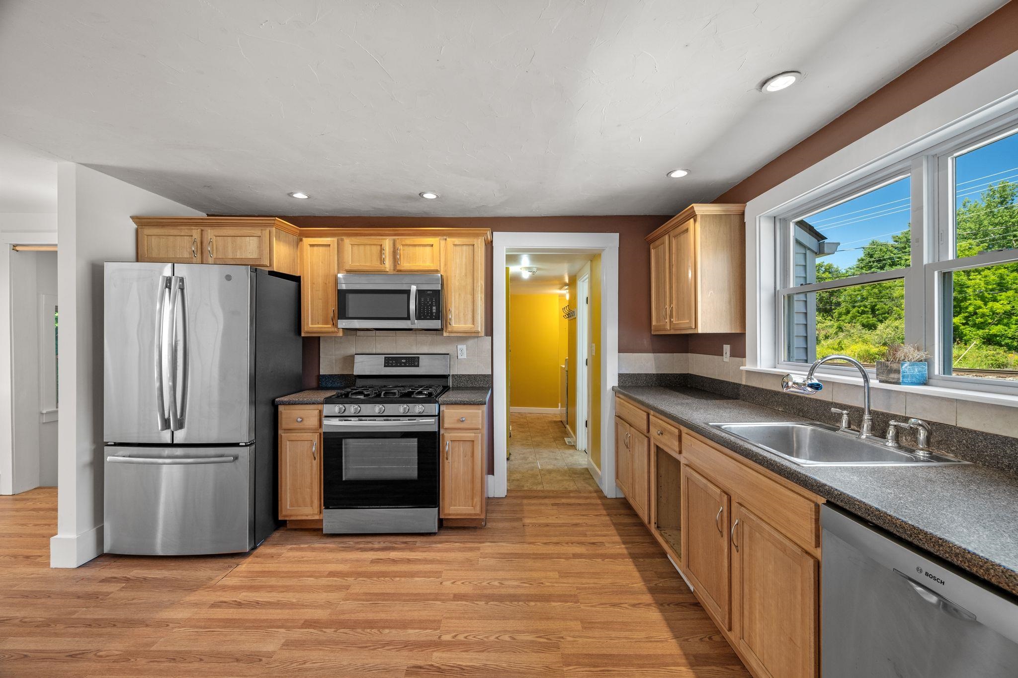 property viewer photo 37
