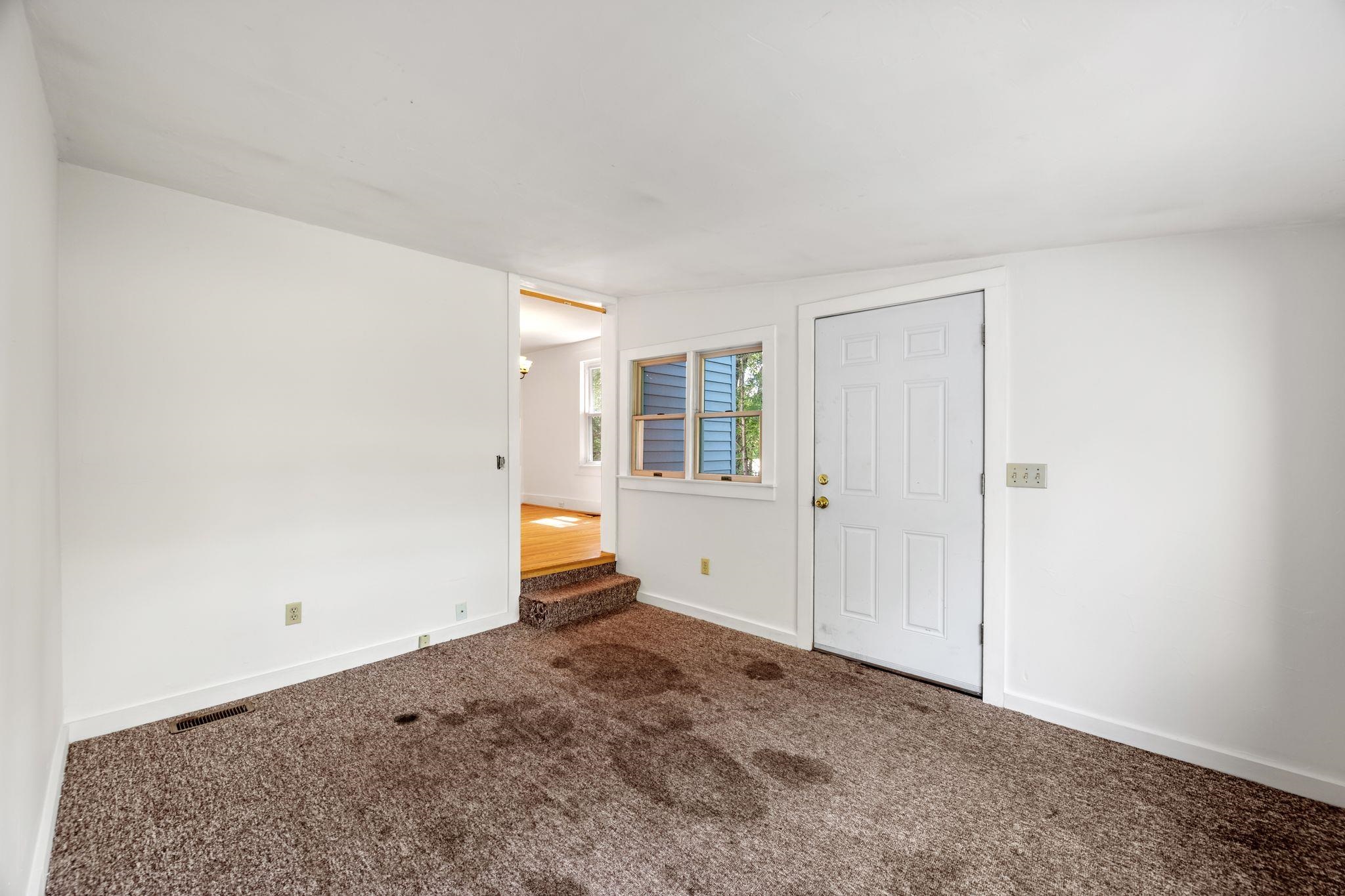 property viewer photo 42