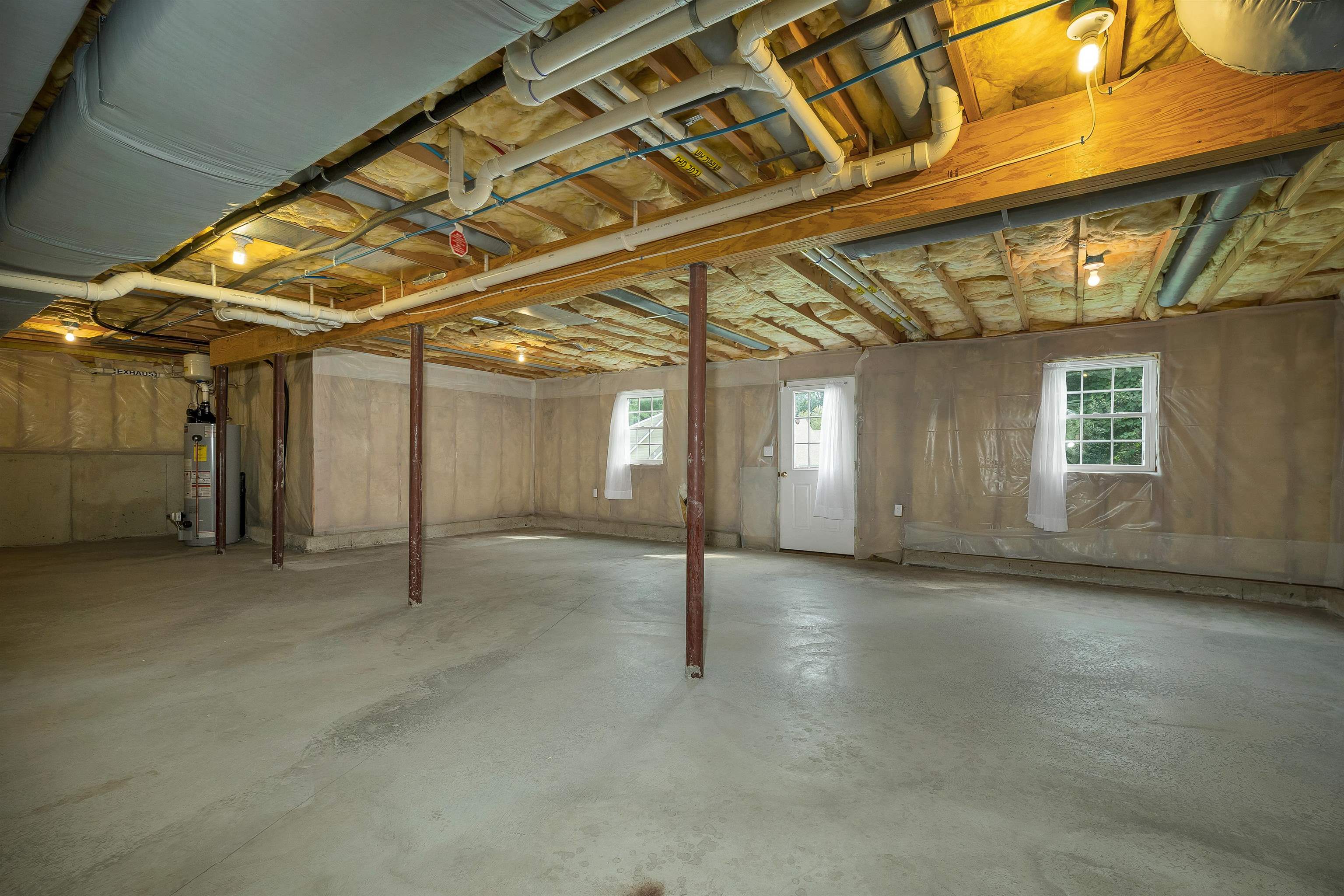 main property photo 48