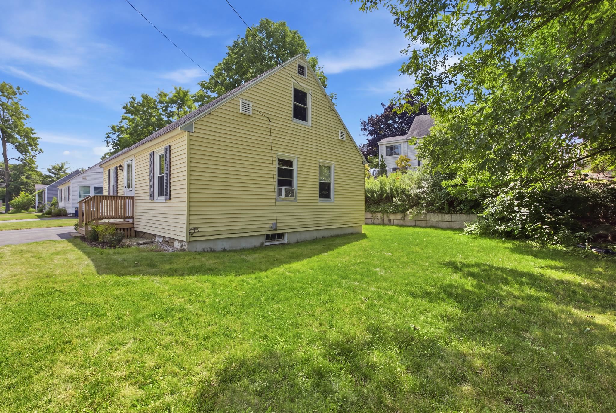 main property photo 23