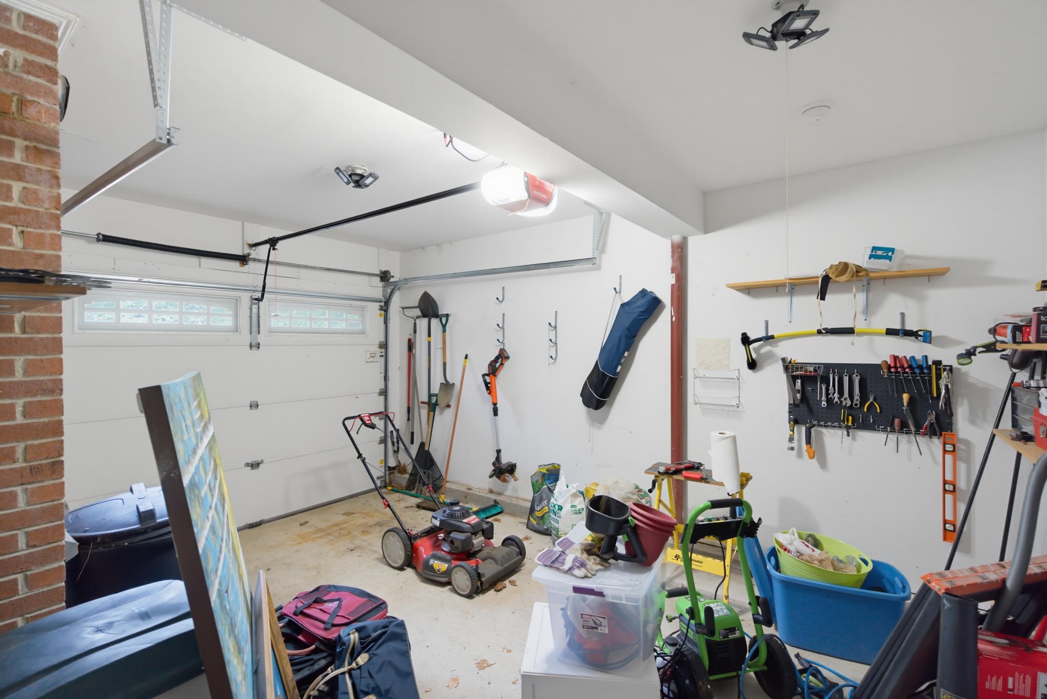 main property photo 48