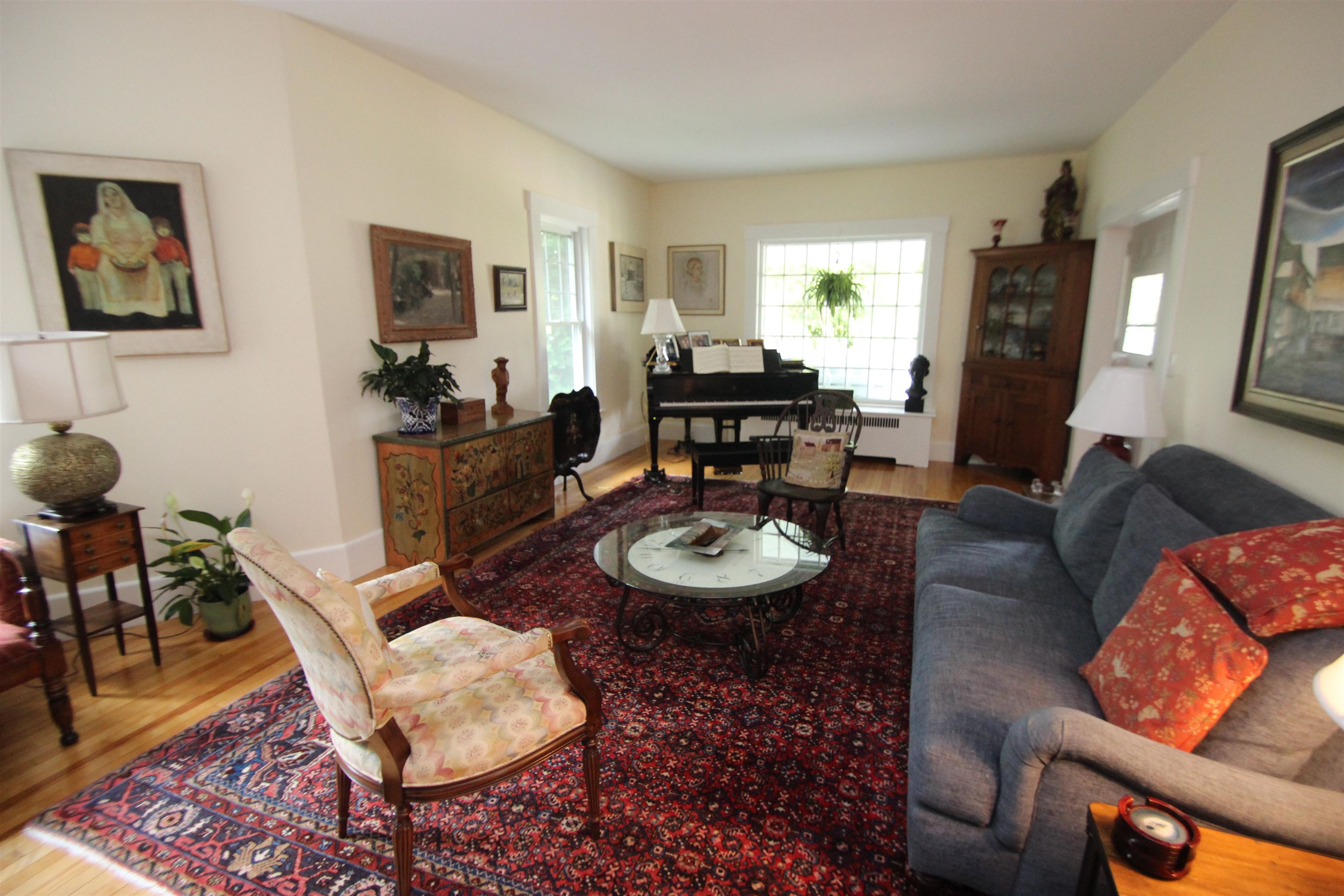 main property photo 10