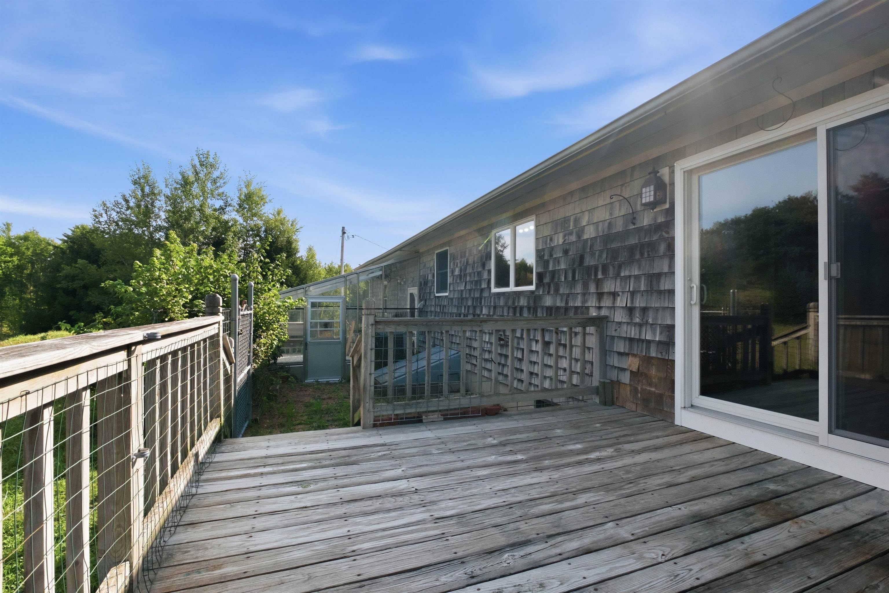 main property photo 45
