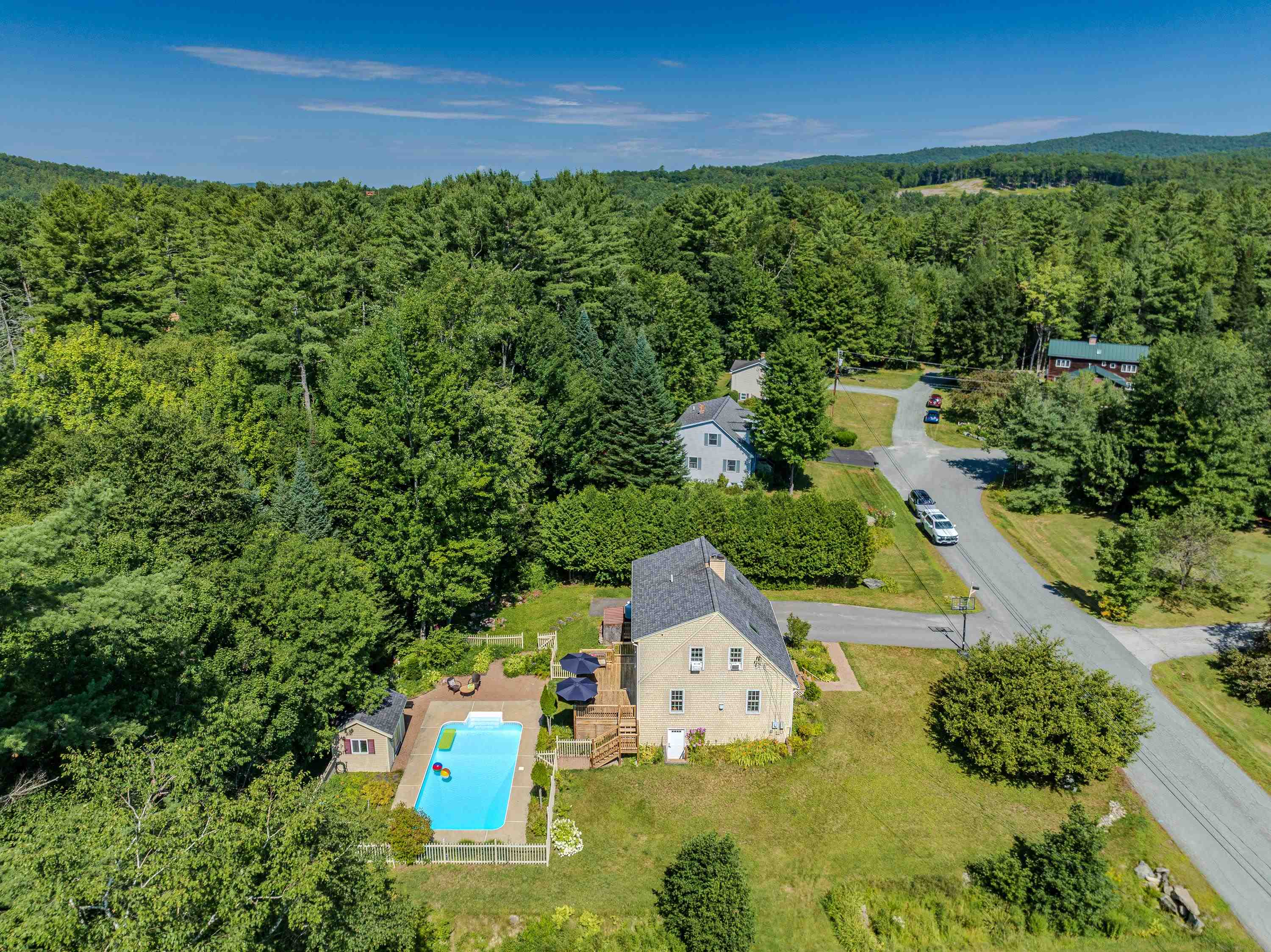 main property photo 49