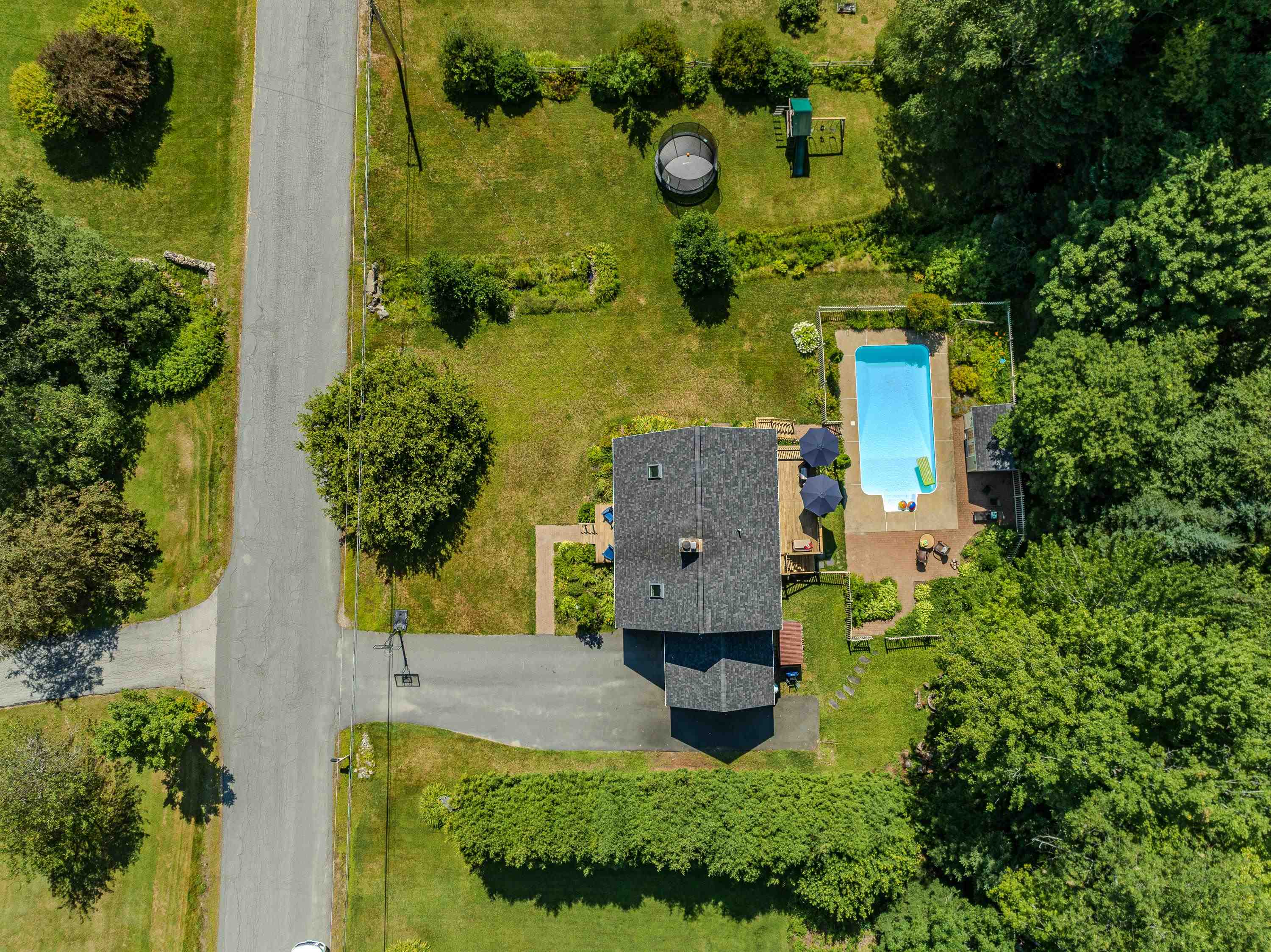 main property photo 51