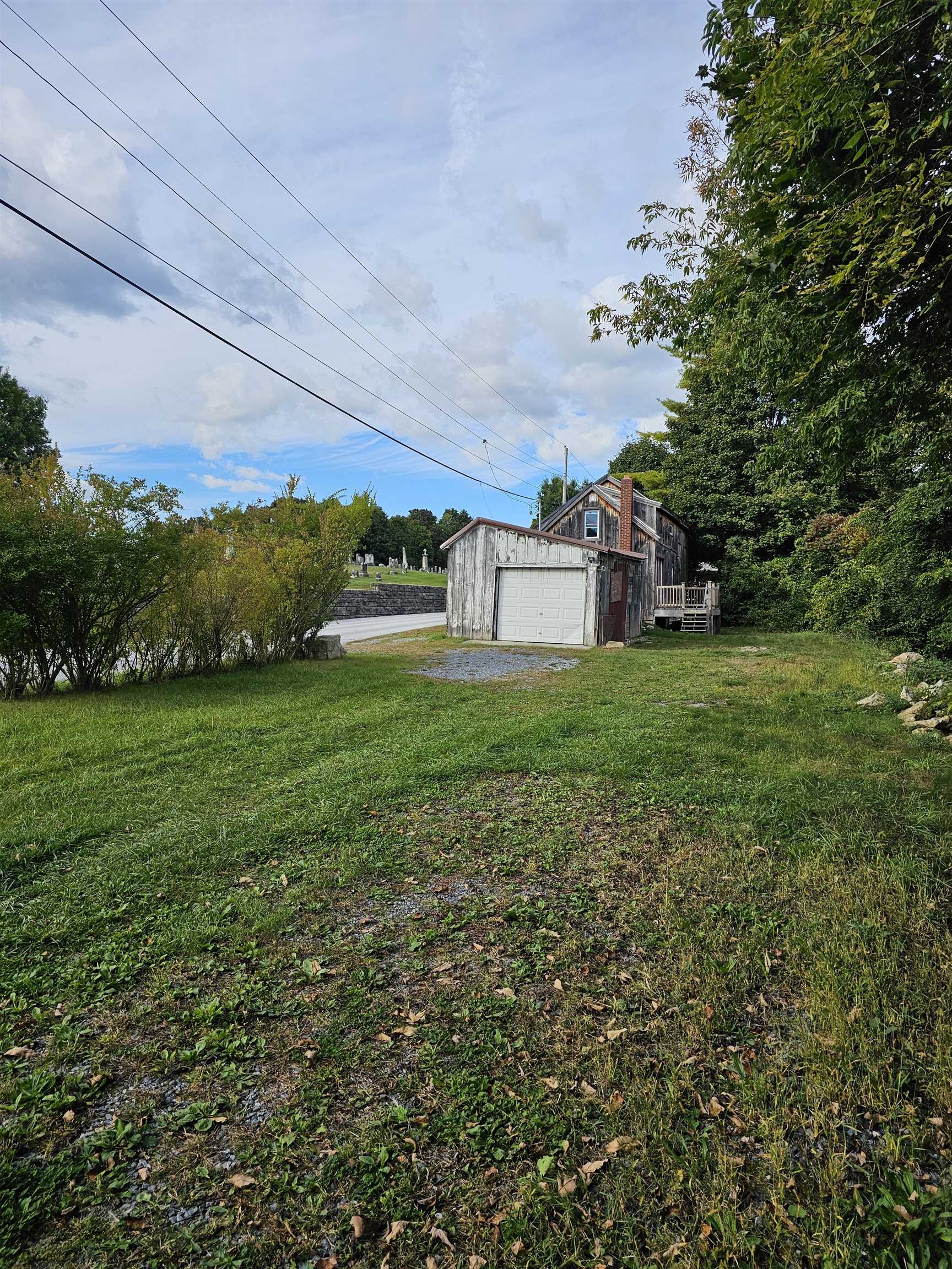 main property photo 13