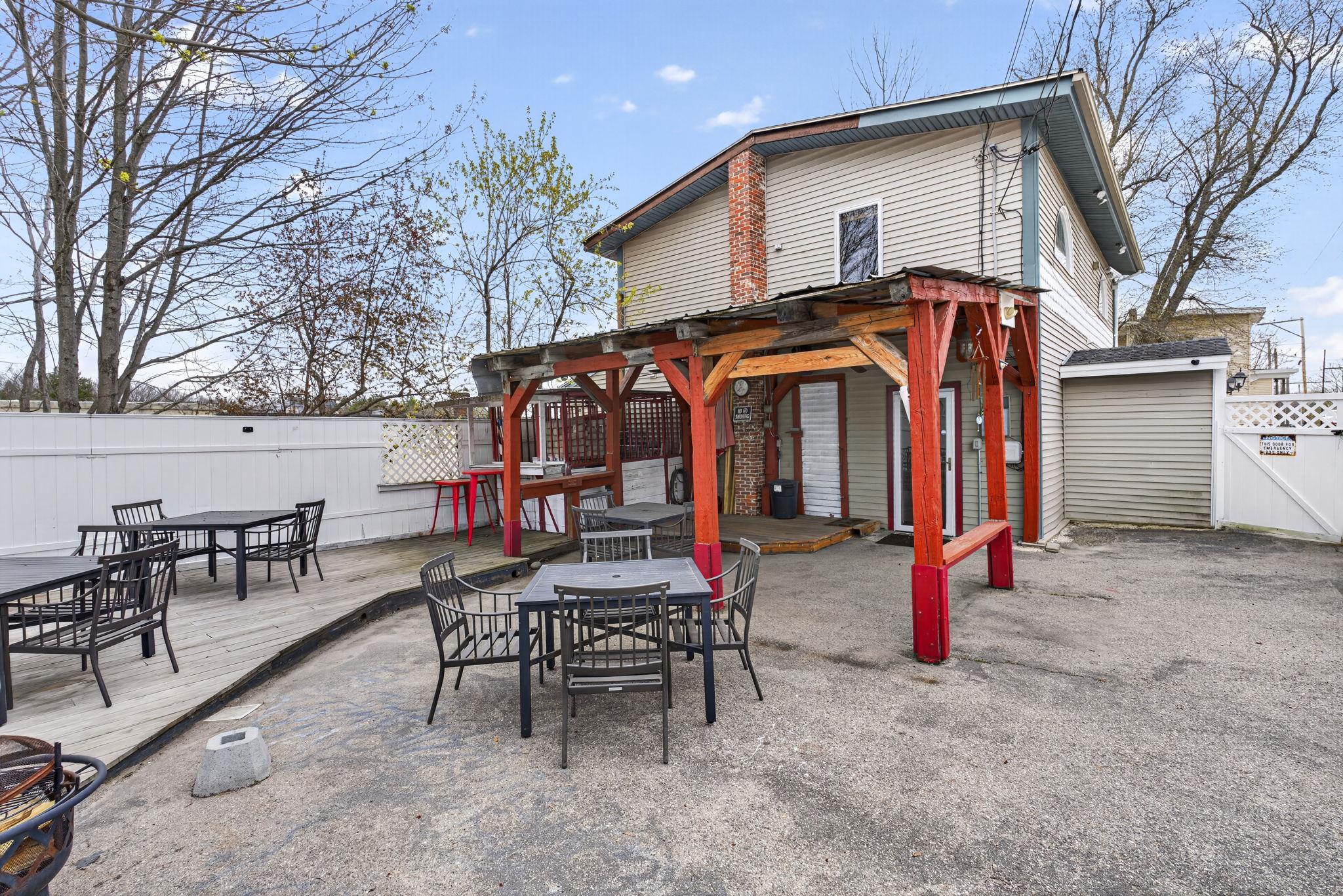 main property photo 29
