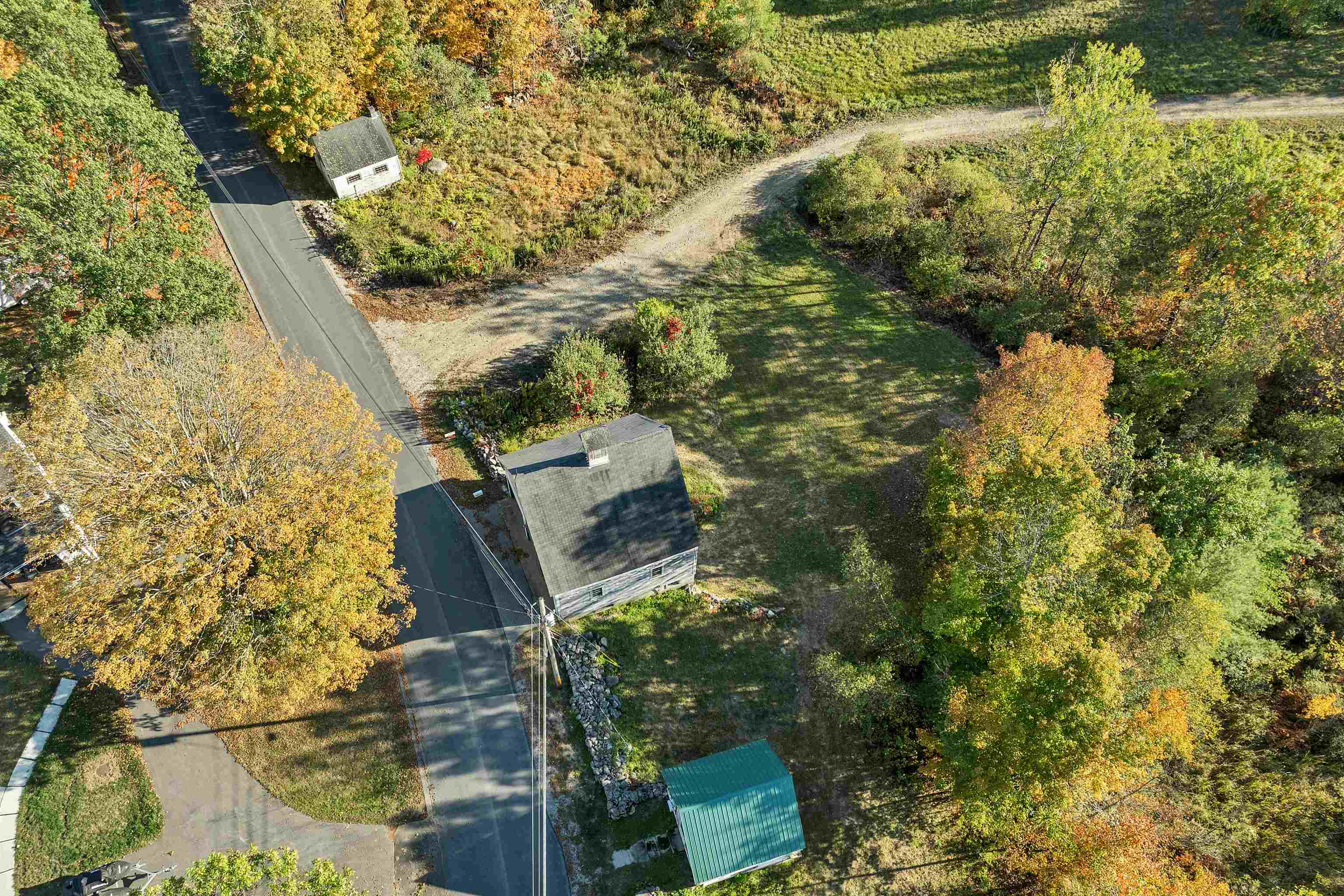 main property photo 40