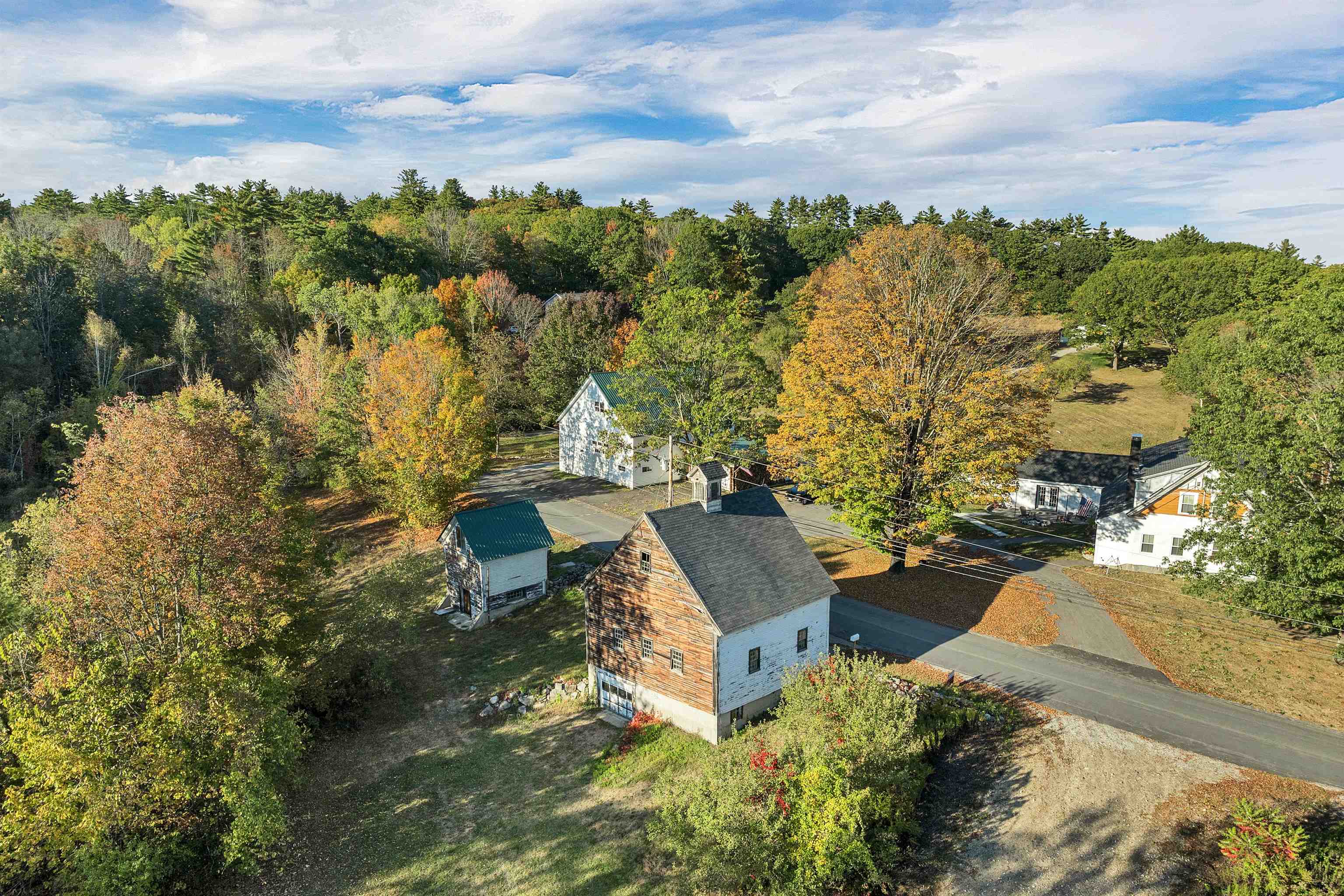main property photo 43