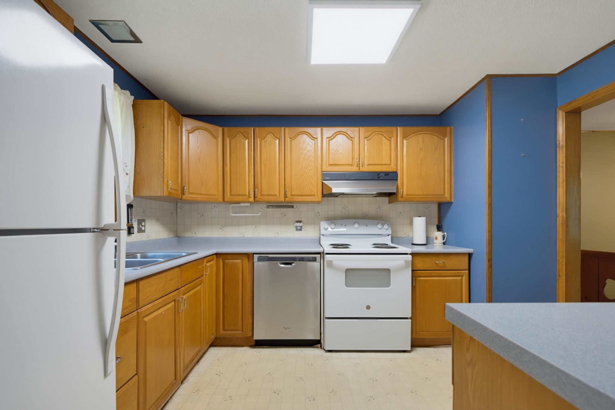 main property photo 14