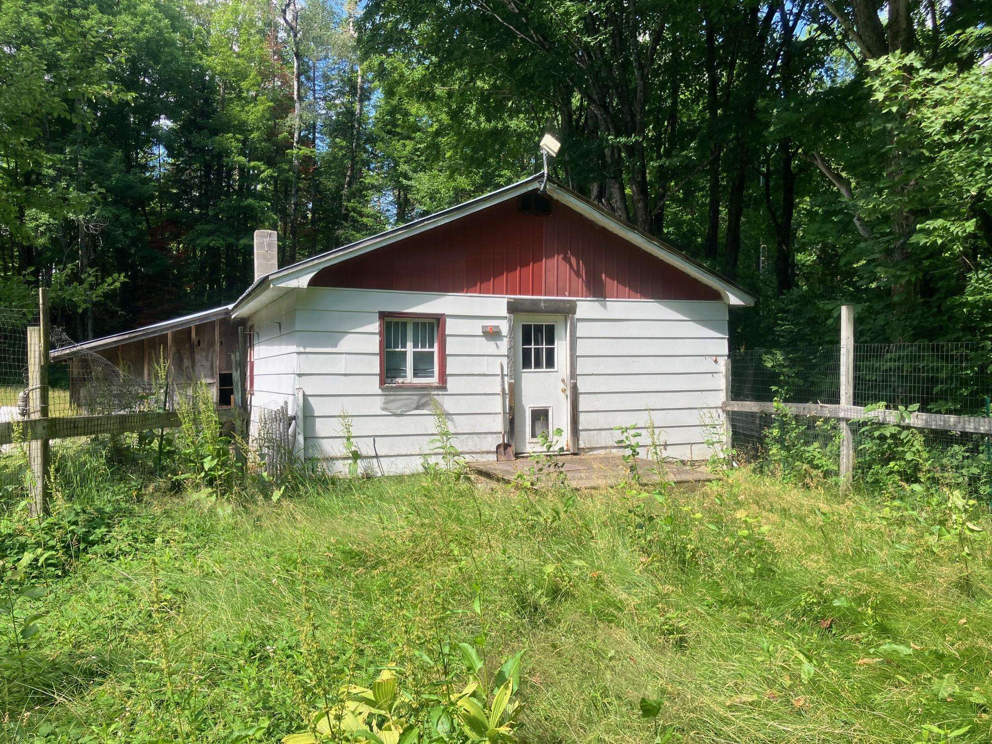 main property photo 5
