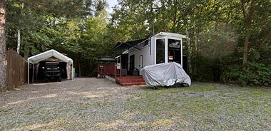 image of property with 2 Bed | 1 Bath | 400 Sqft