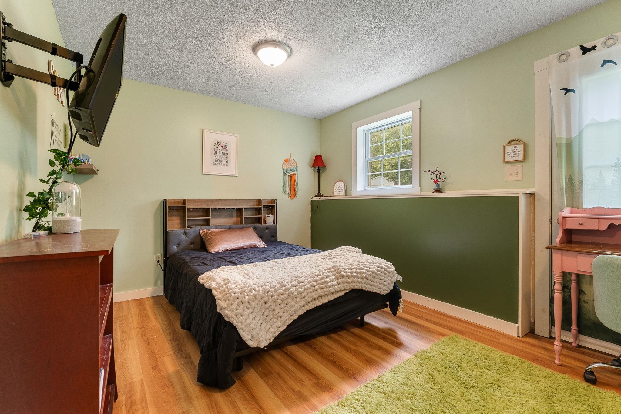 main property photo 38
