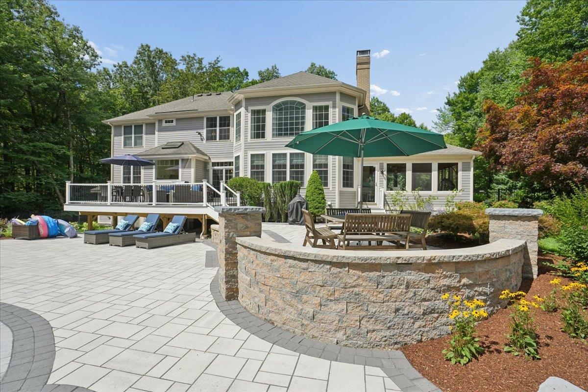 main property photo 44