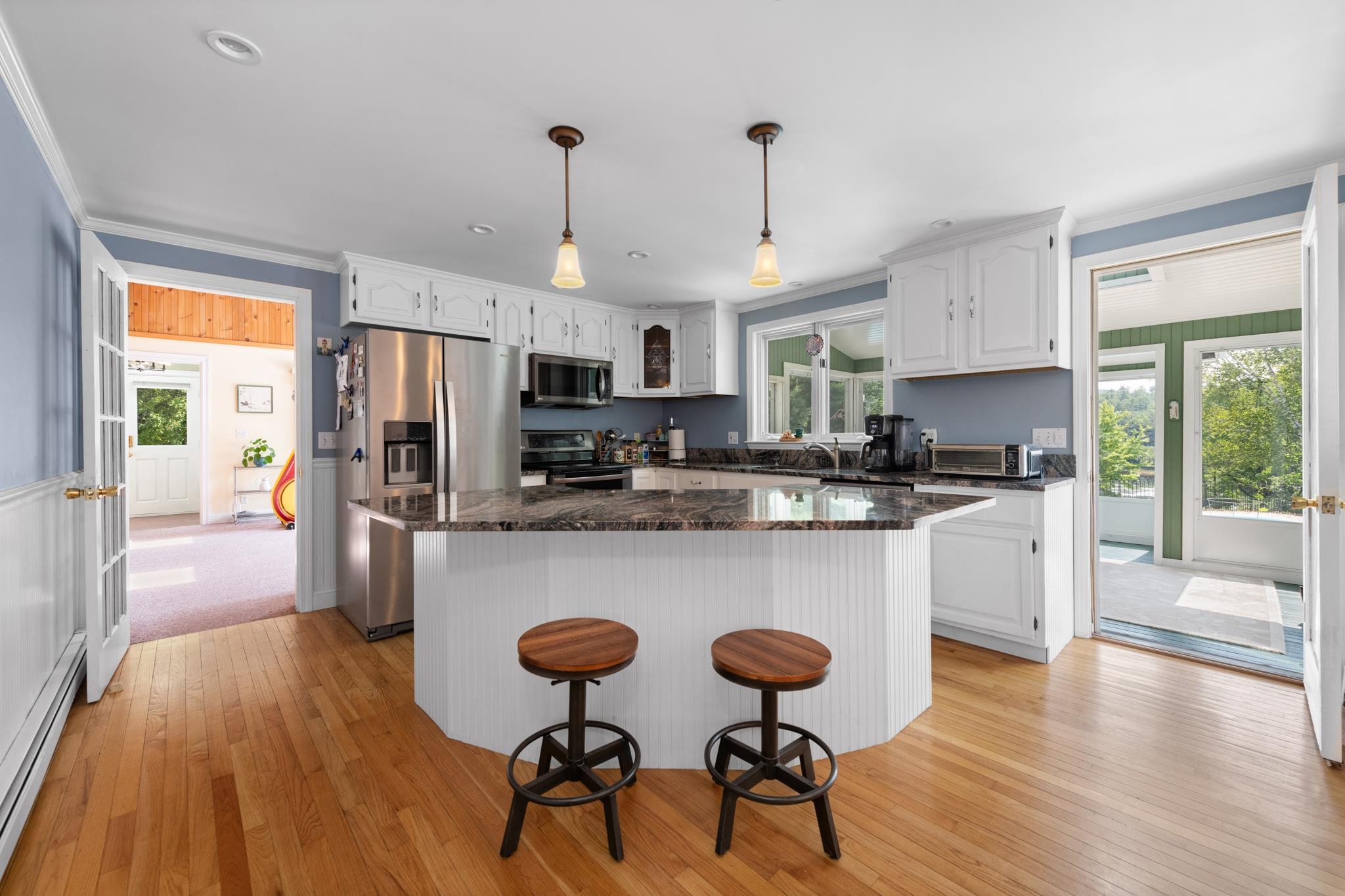 main property photo 18