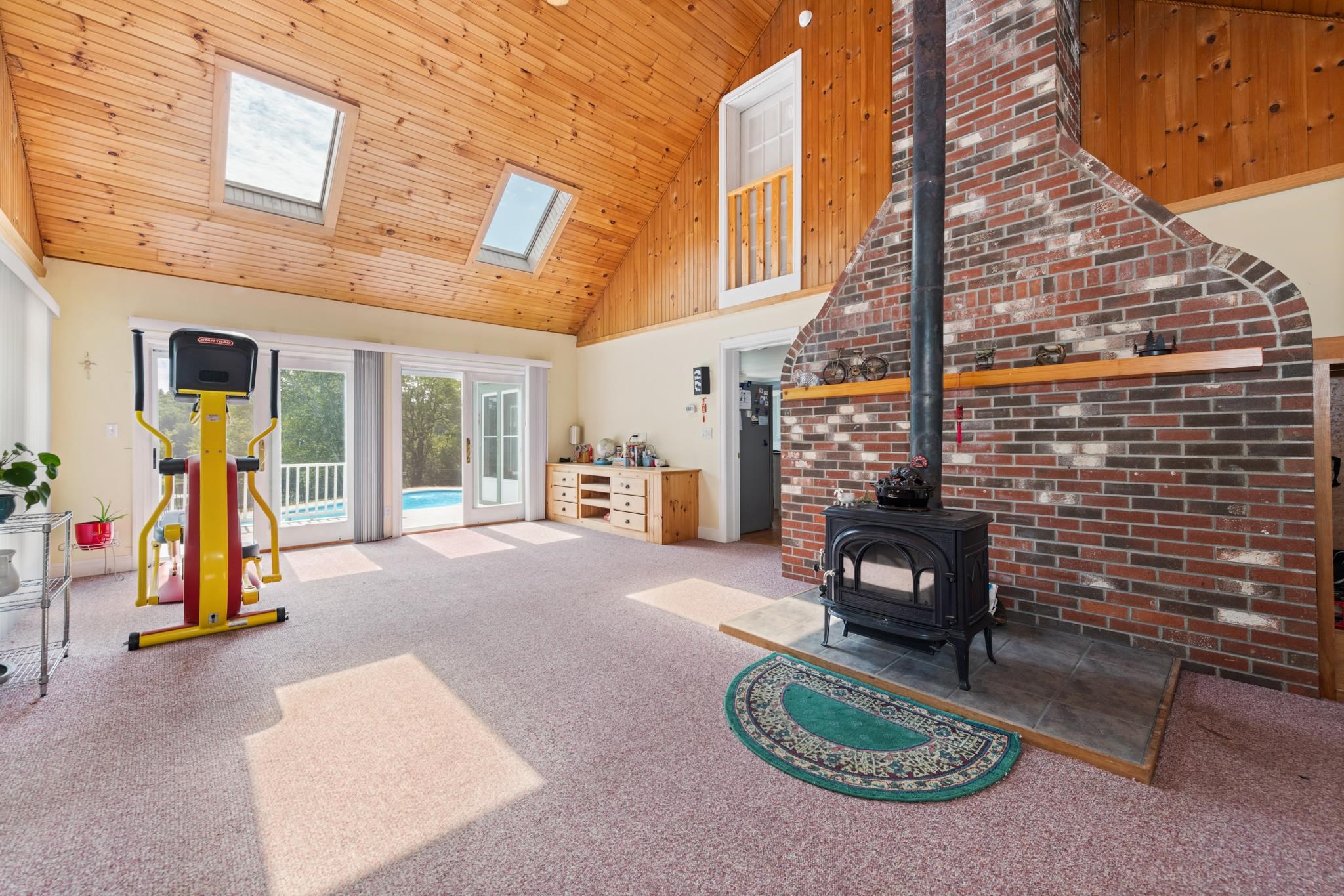 main property photo 39