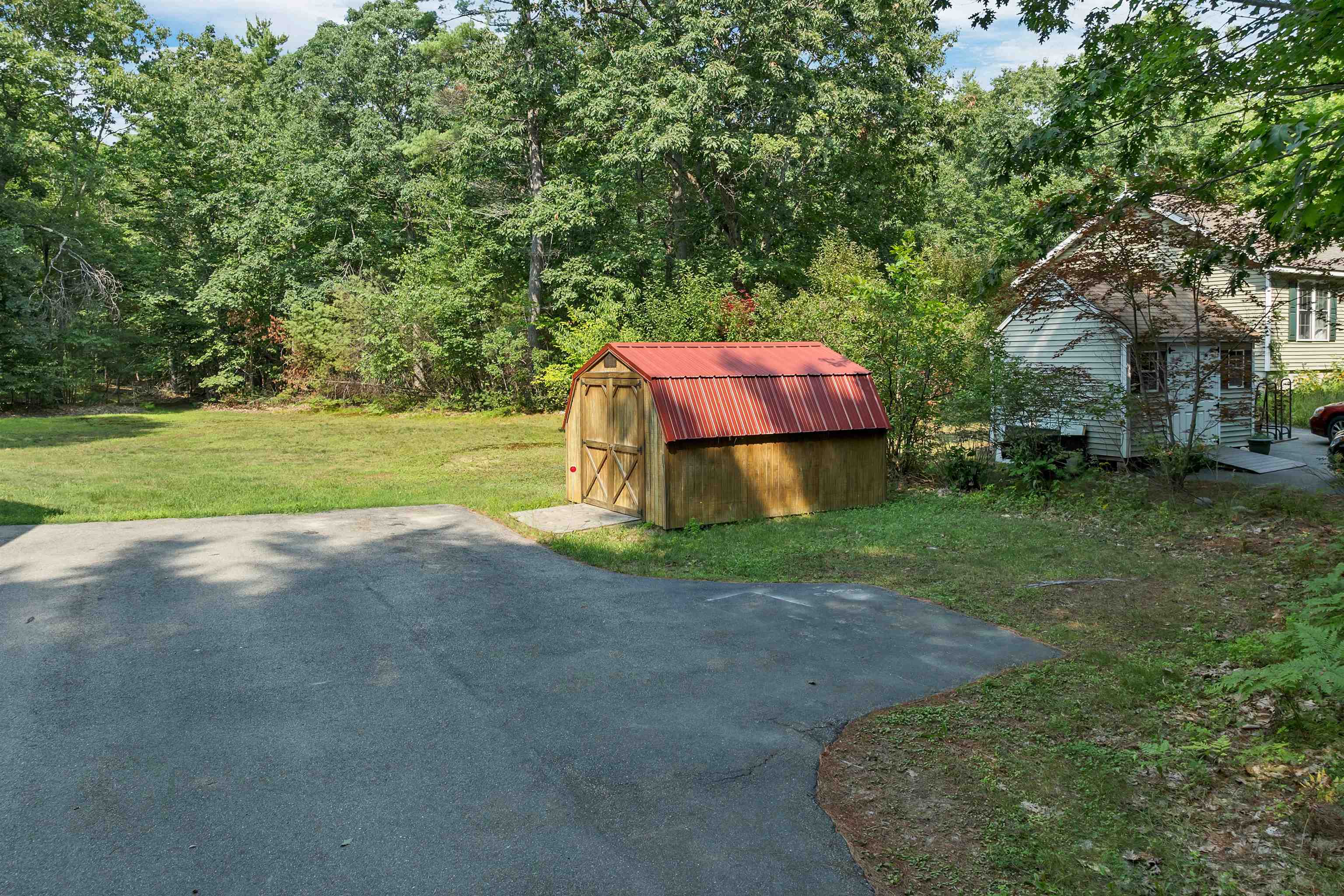 main property photo 46