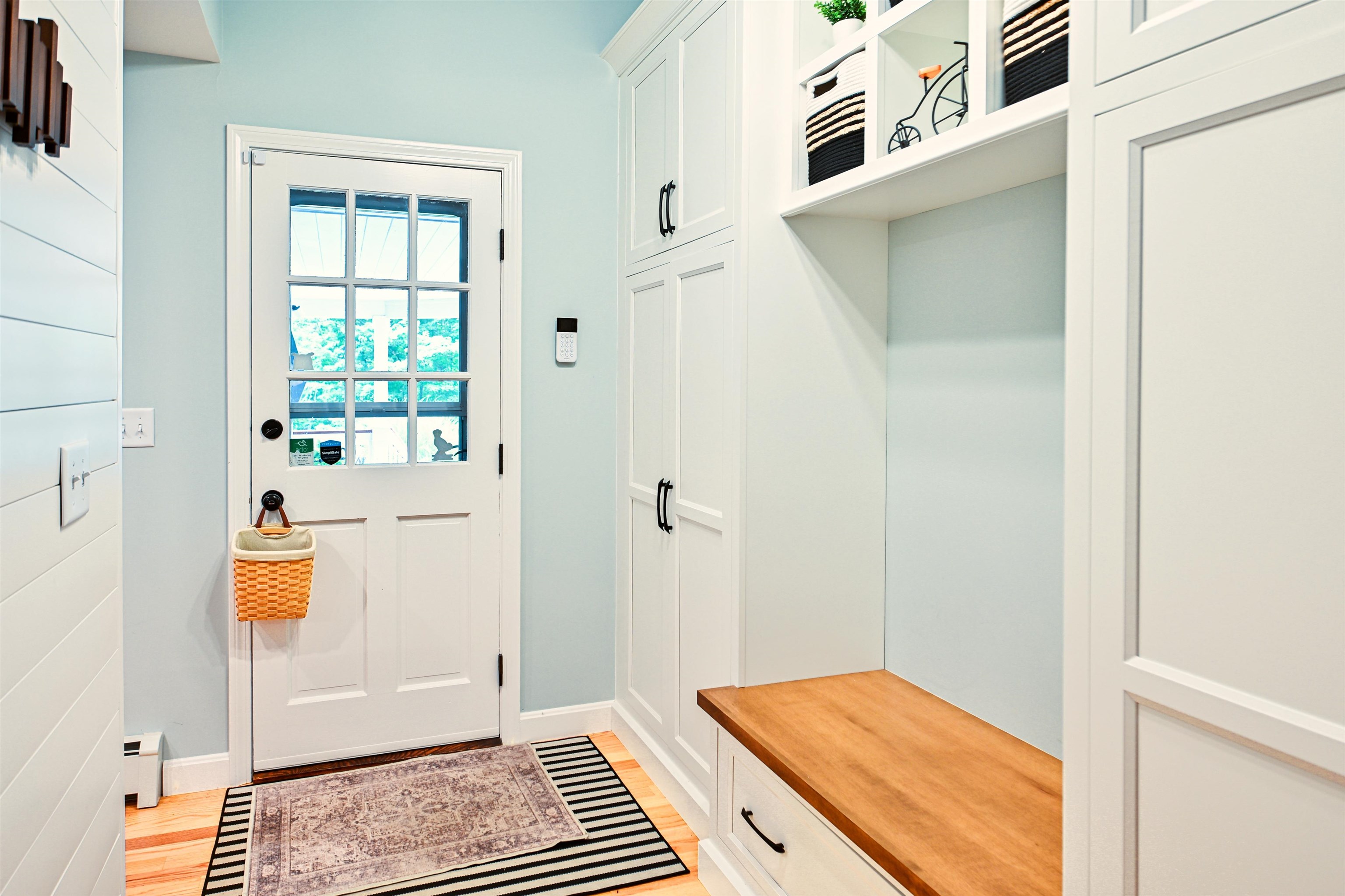 main property photo 6