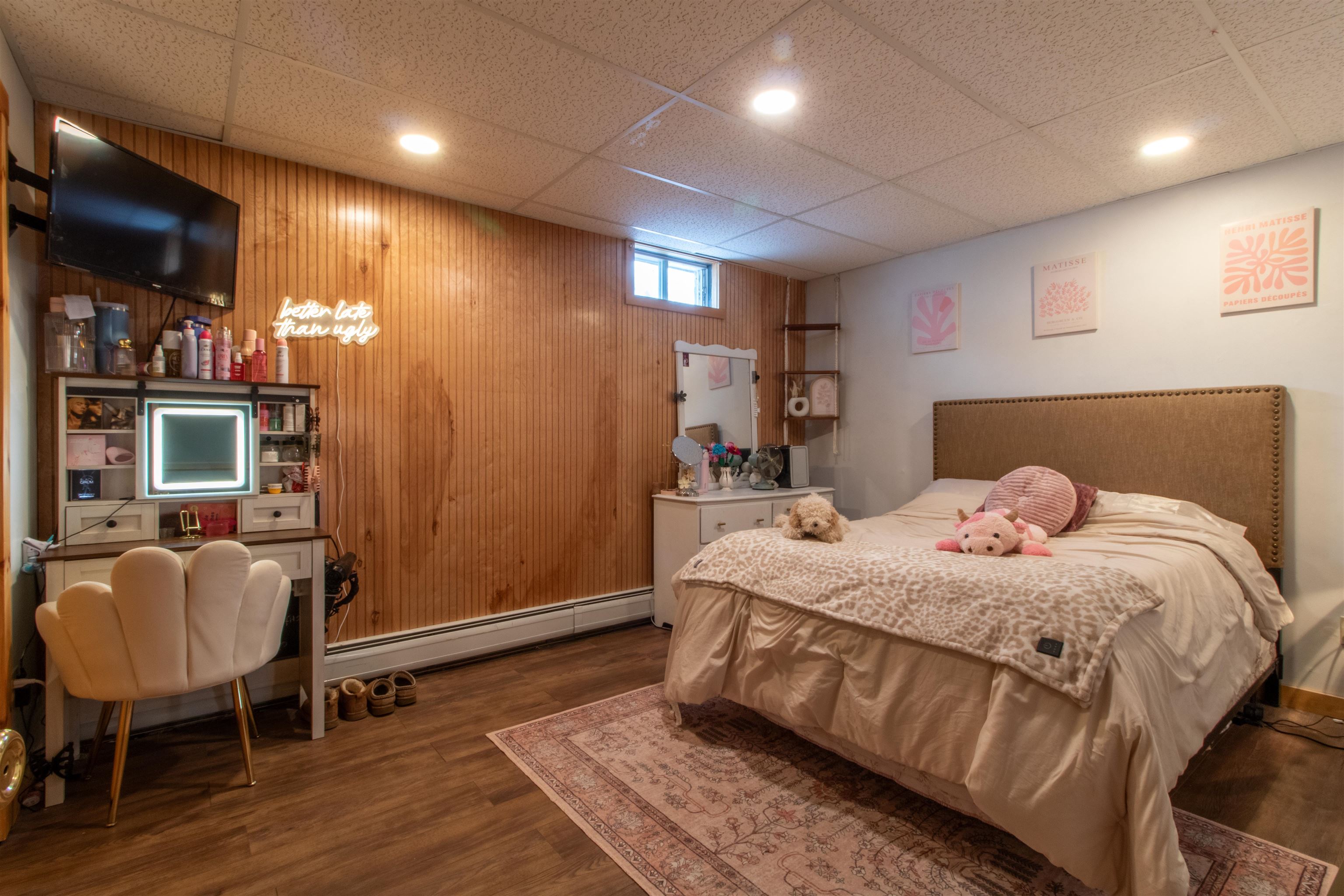 main property photo 29