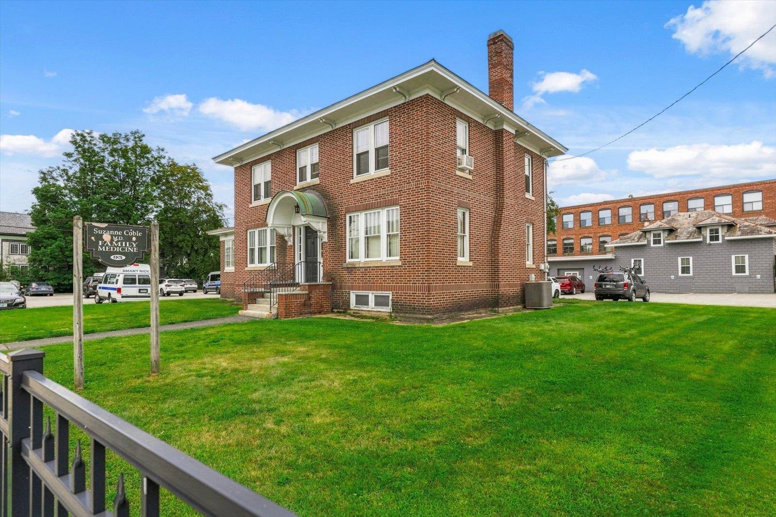 main property photo 1