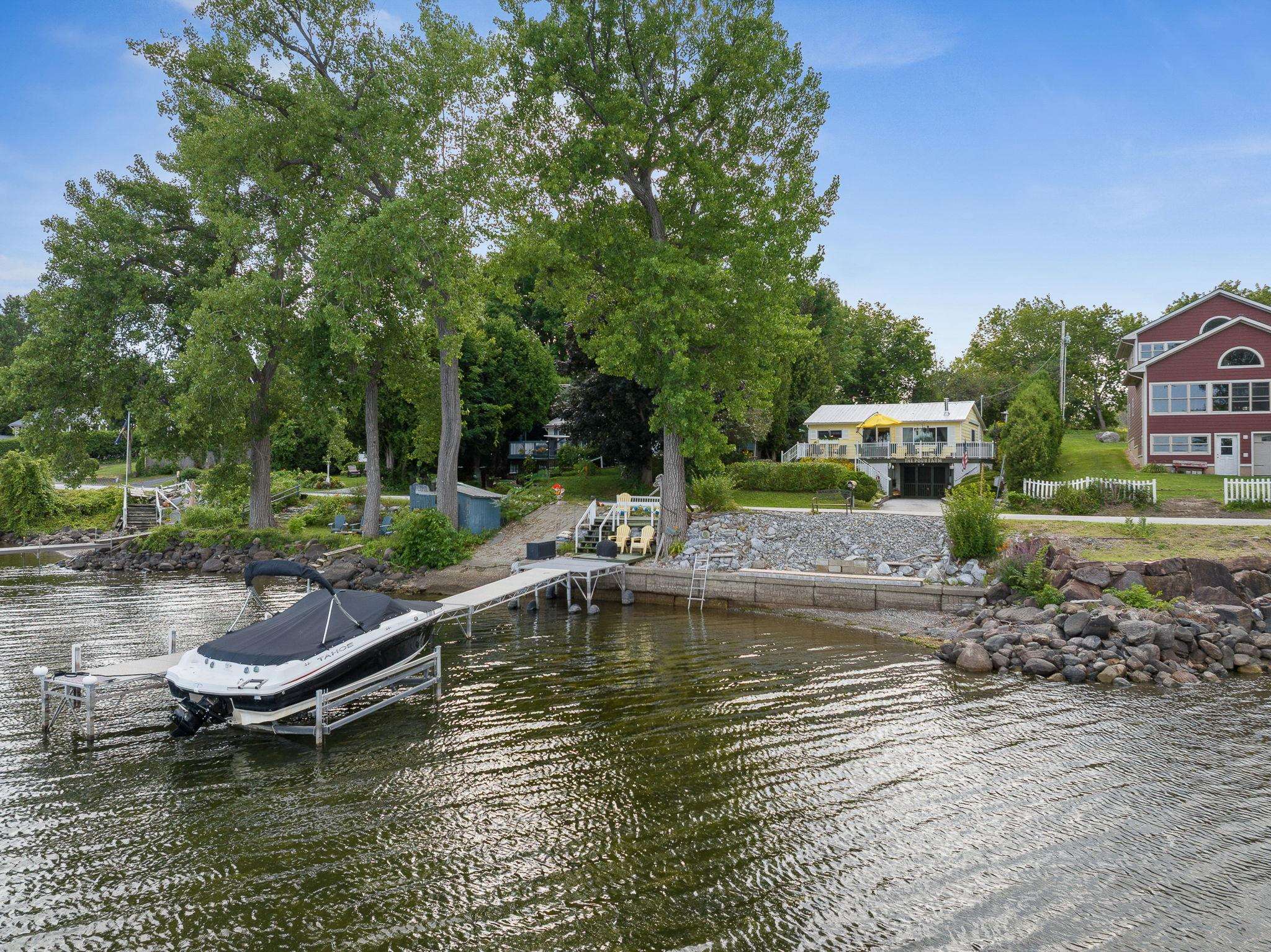 main property photo 39