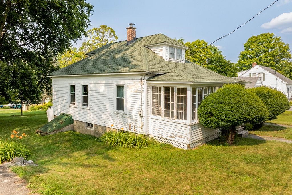 main property photo 20