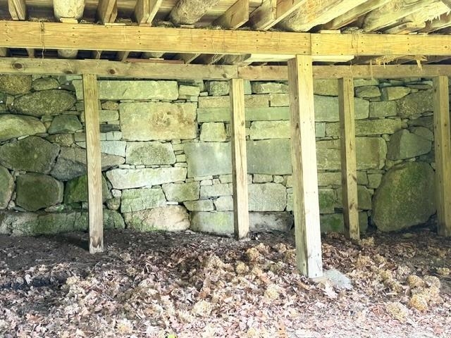 main property photo 20