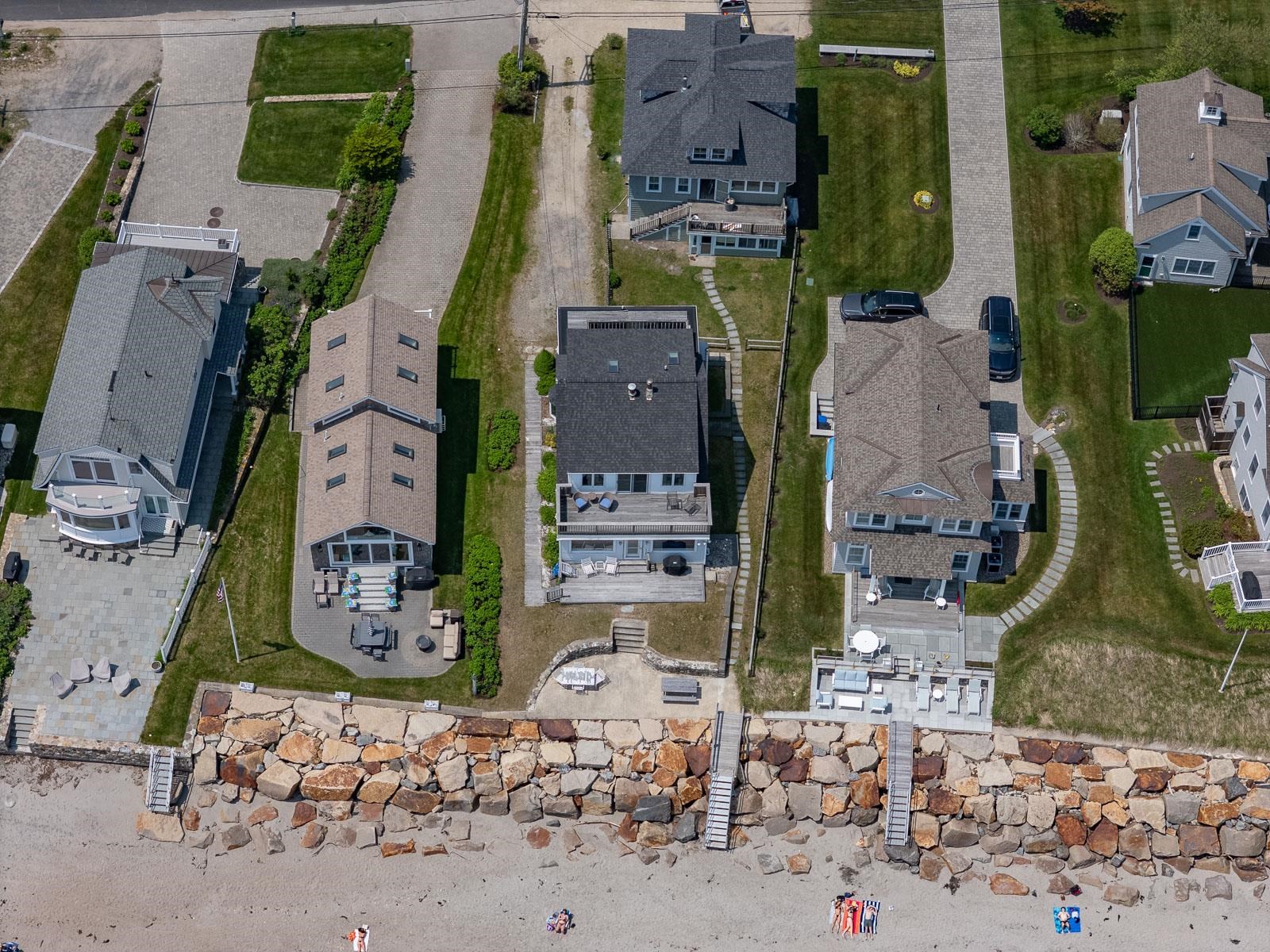 main property photo 40