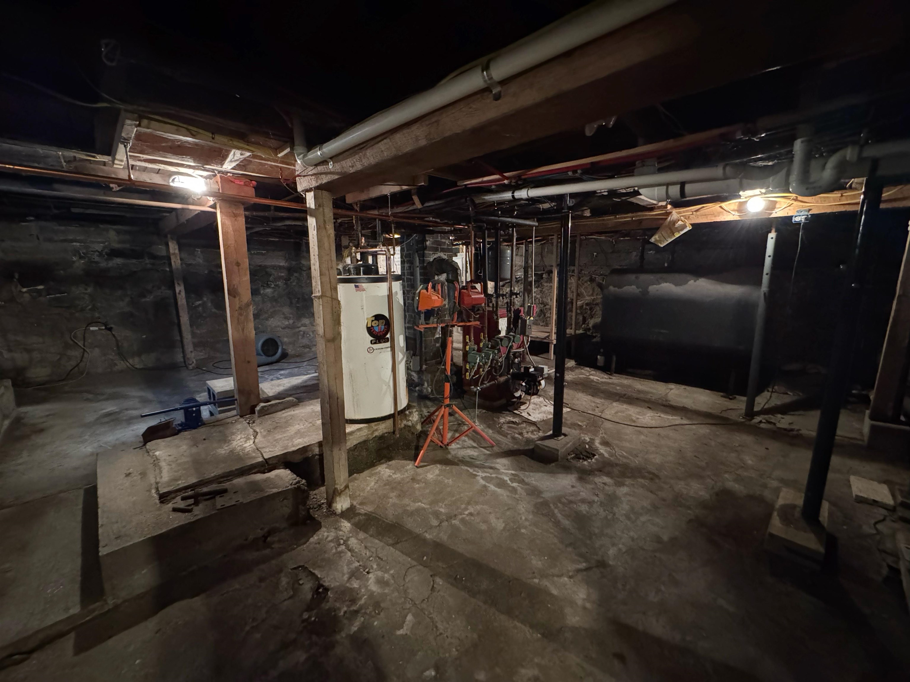 main property photo 24