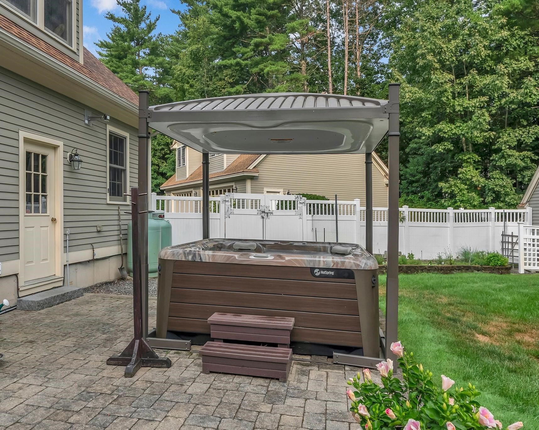 main property photo 59