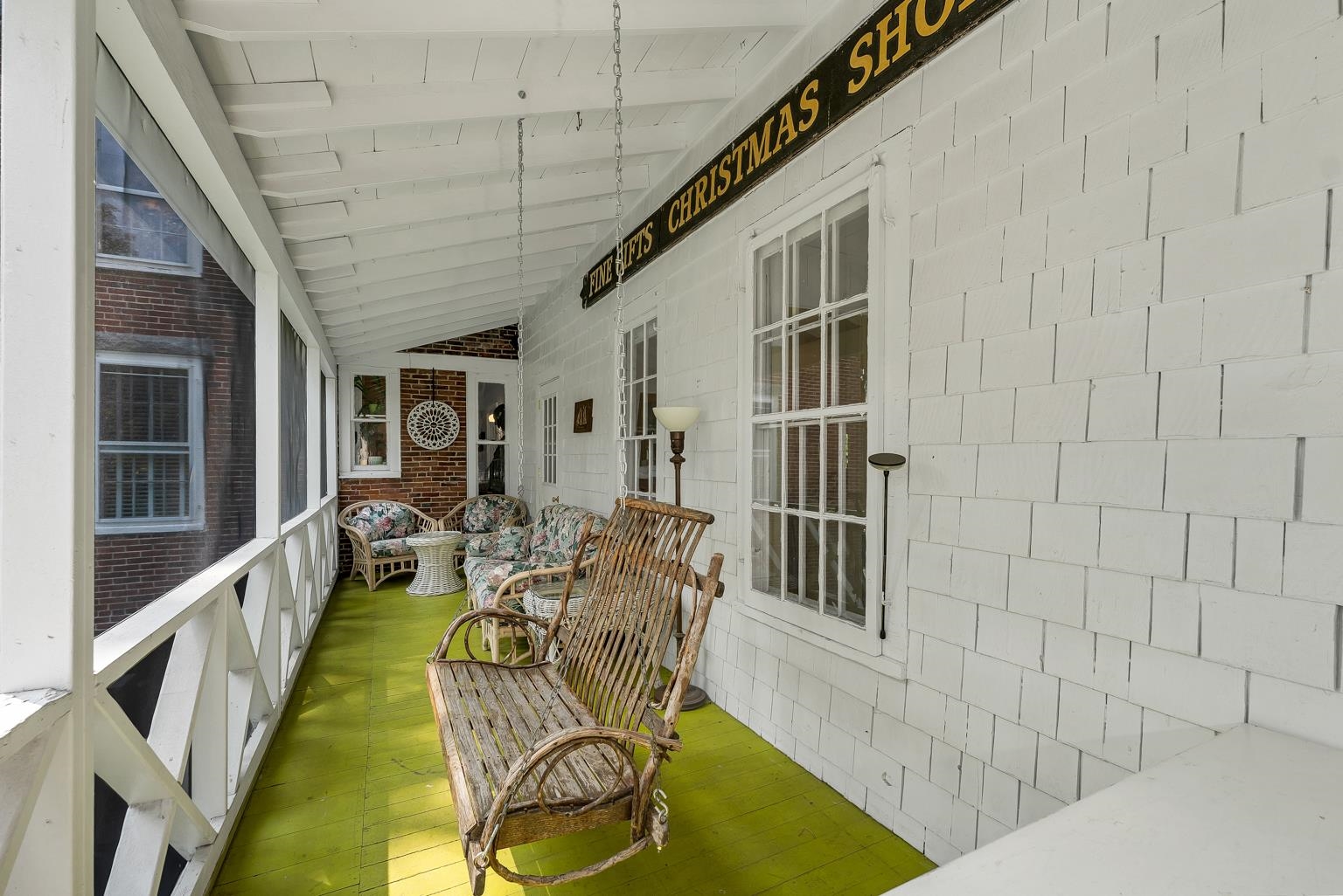 main property photo 39