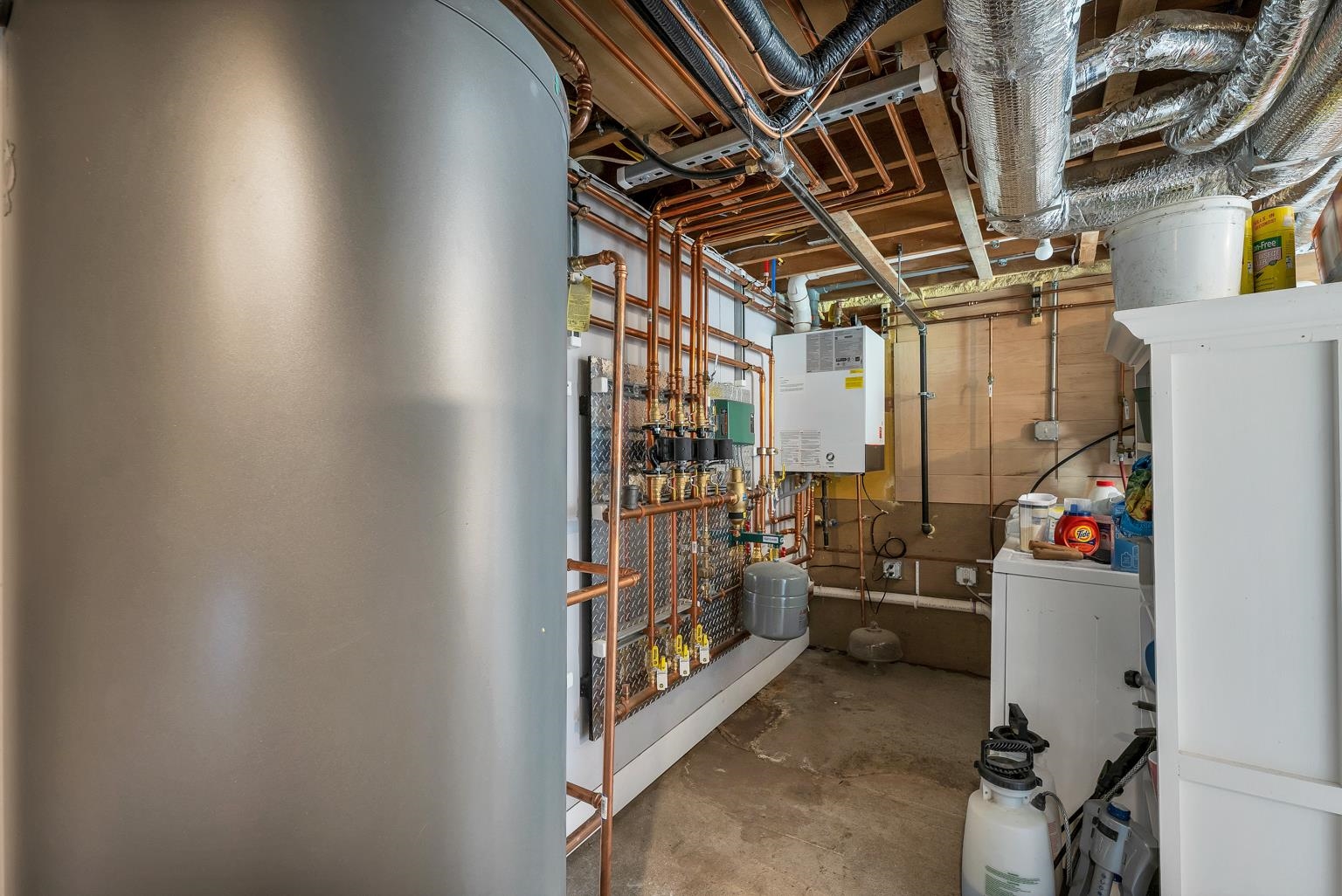 main property photo 47
