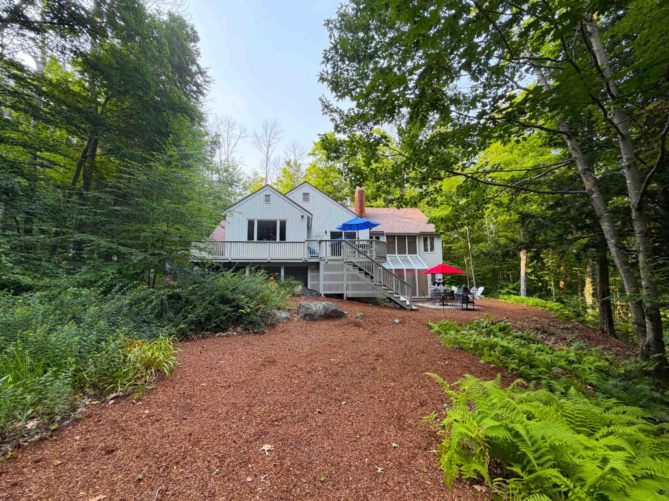 main property photo 54